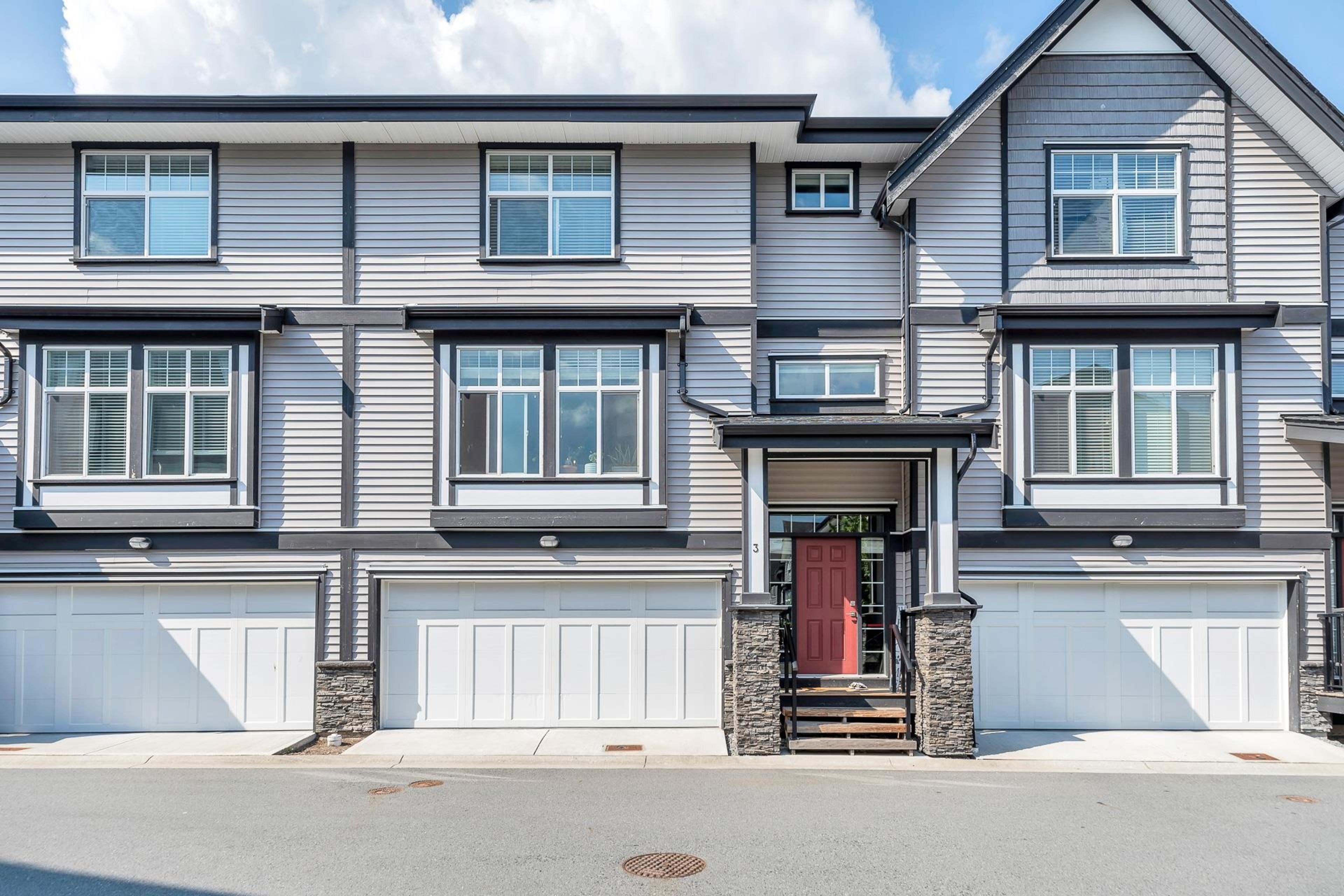 7740 Grand Street, Mission - Exteriors - Full Complex View - Photo 2