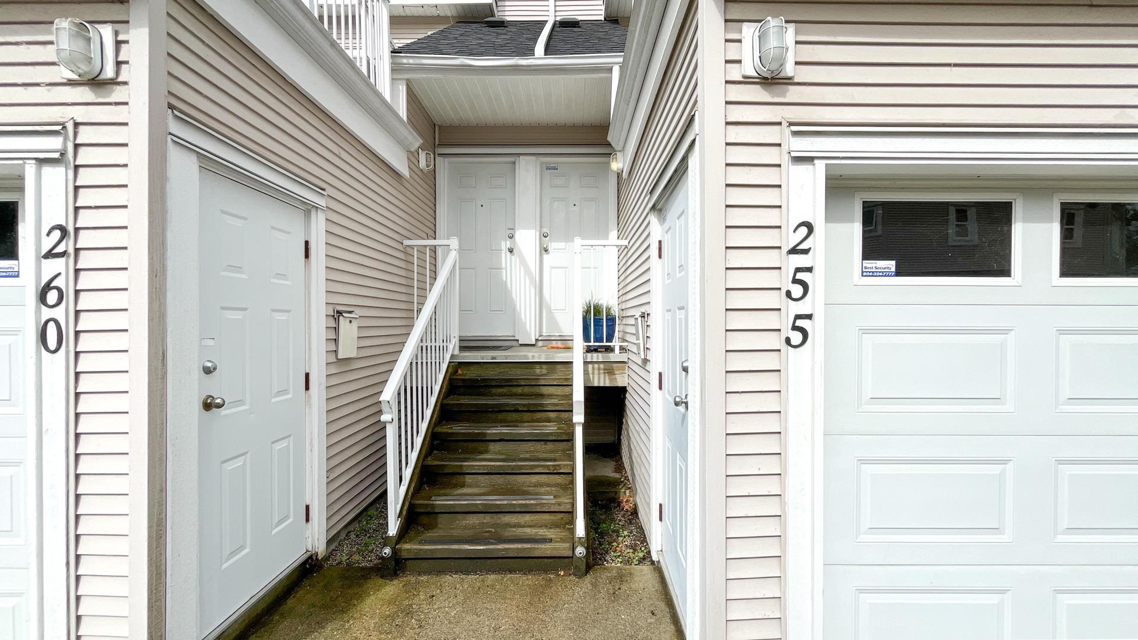 13020 No. 2 Road, Richmond - Exteriors - Photo 3