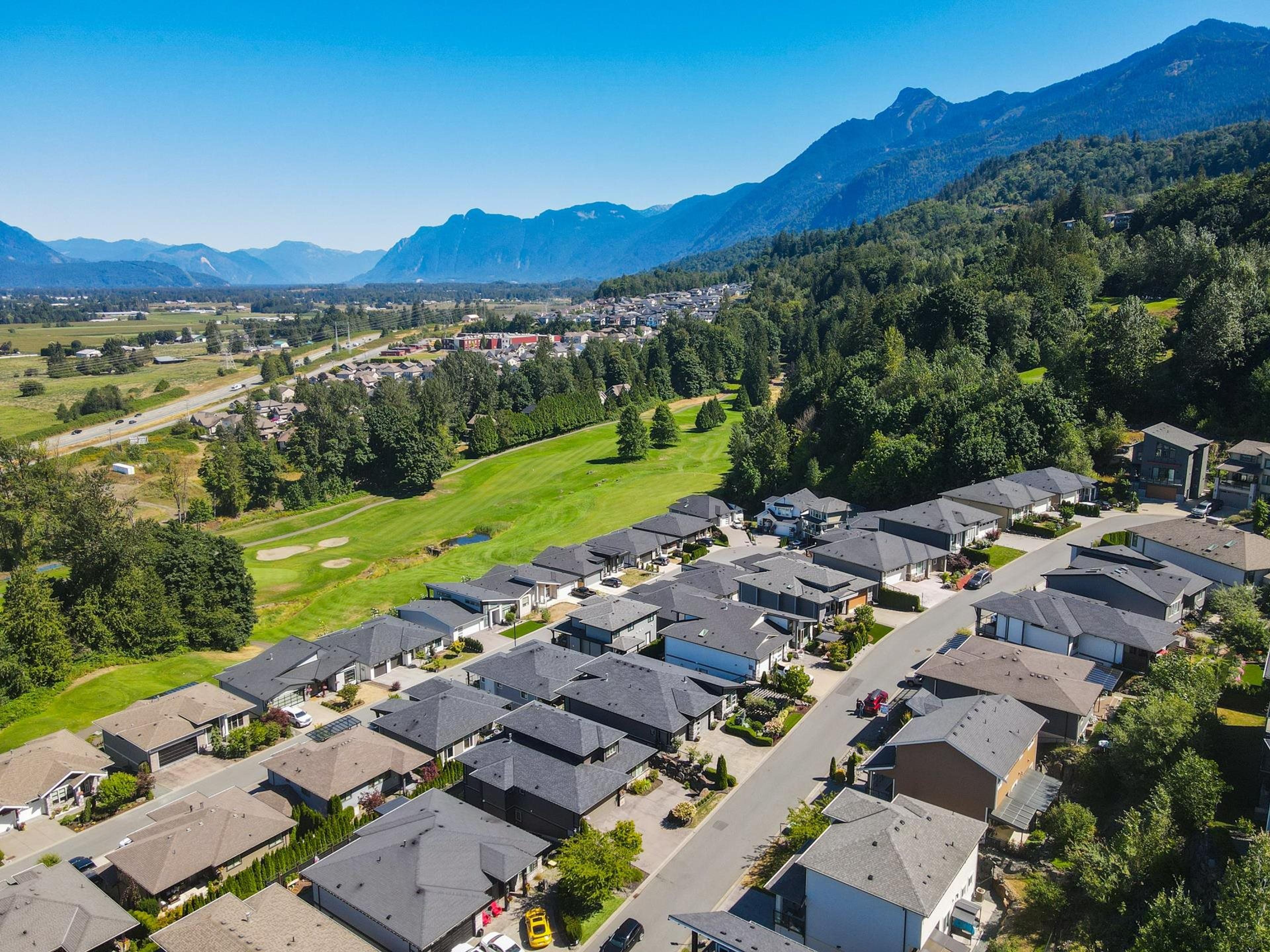 50778 Ledgestone Place, Chilliwack - Exteriors - Full Complex View, Drone/Aerial View - Photo 3