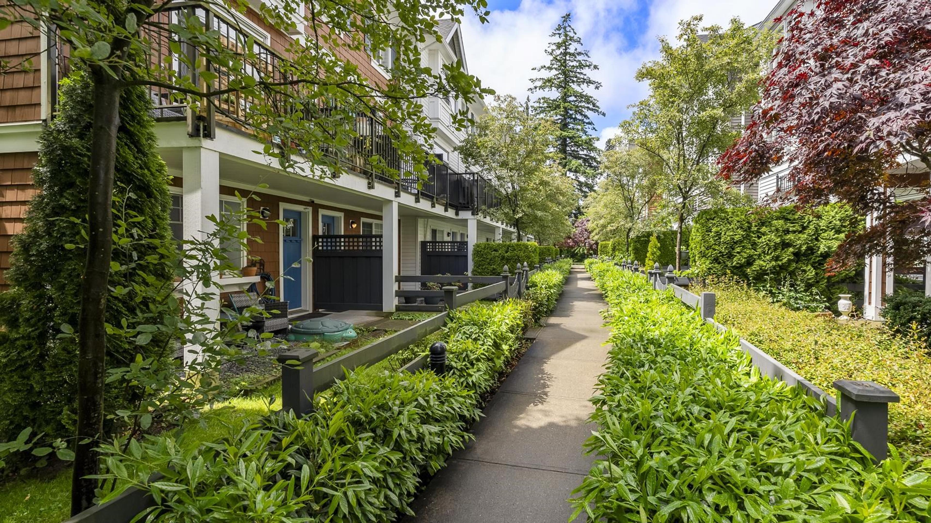 14905 60th Avenue, Surrey - Exteriors - Photo 2