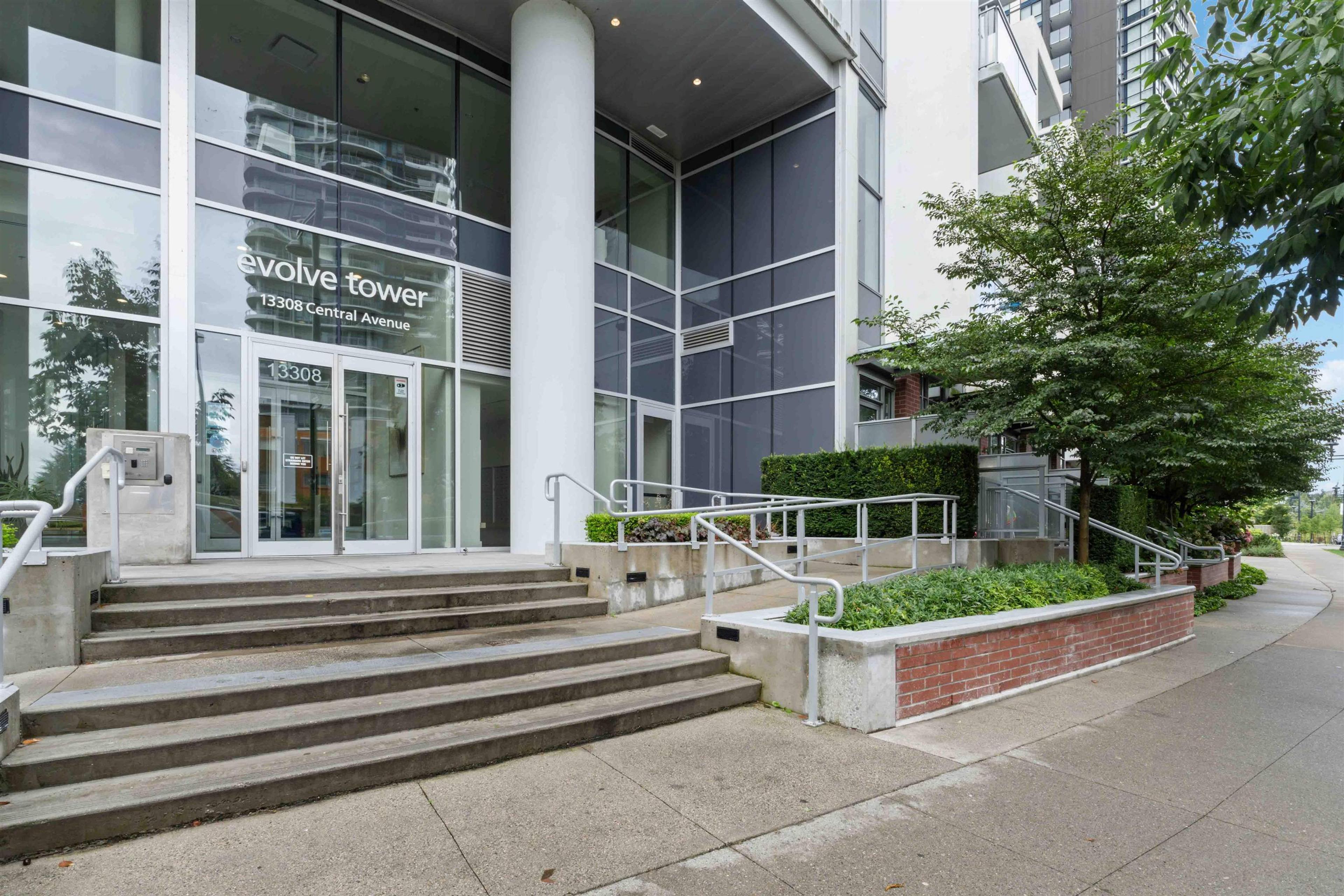 13308 Central Avenue, Surrey - Exteriors - Photo 1