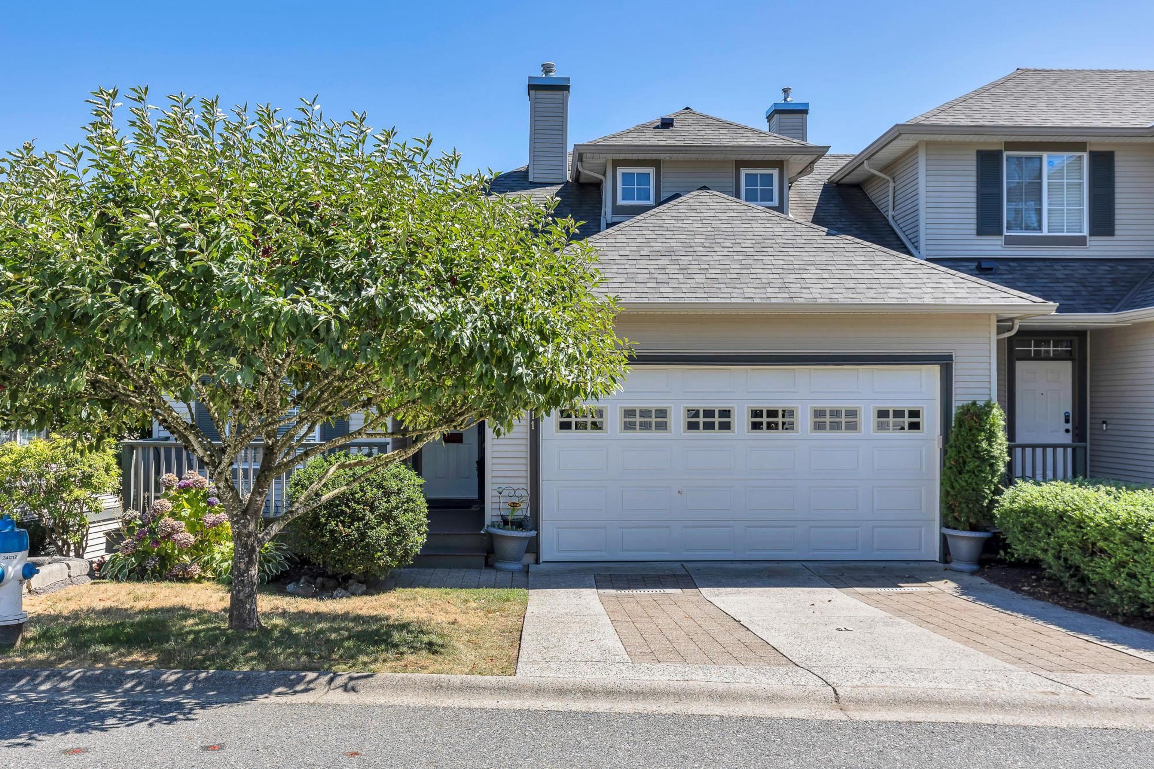 2088 Winfield Drive, Abbotsford - Exteriors - Photo 1