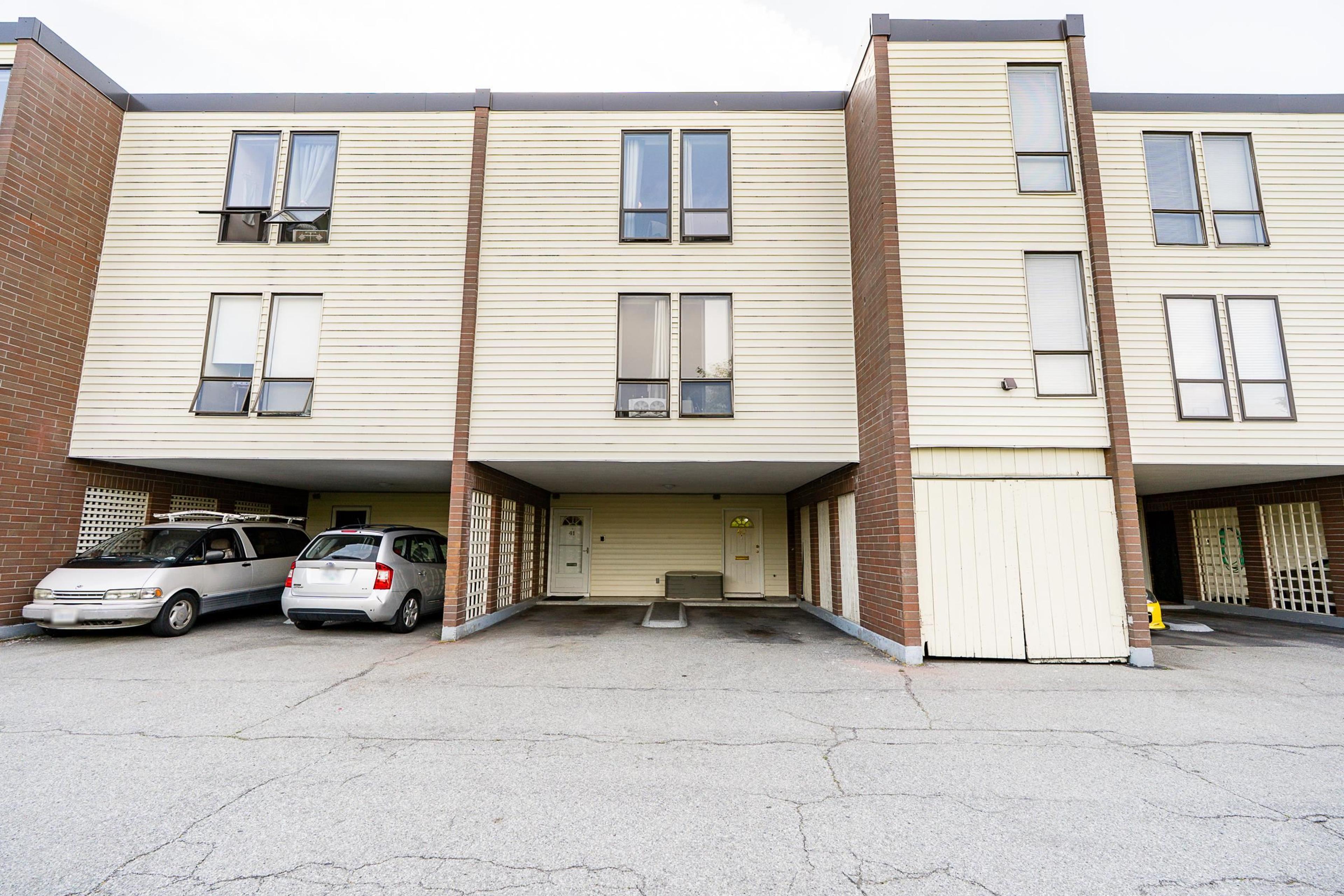 10200 4th Avenue, Richmond - Exteriors - Photo 1