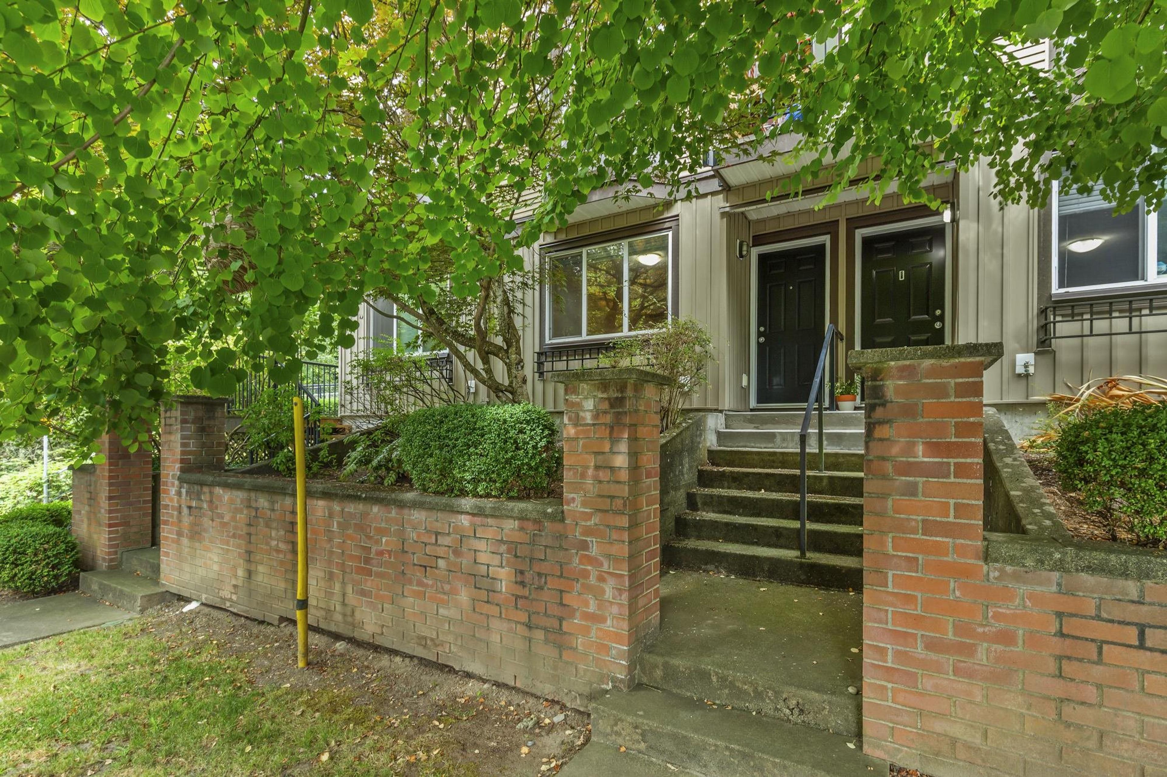 32501 Fraser Crescent, Mission - Exteriors - Photo 1