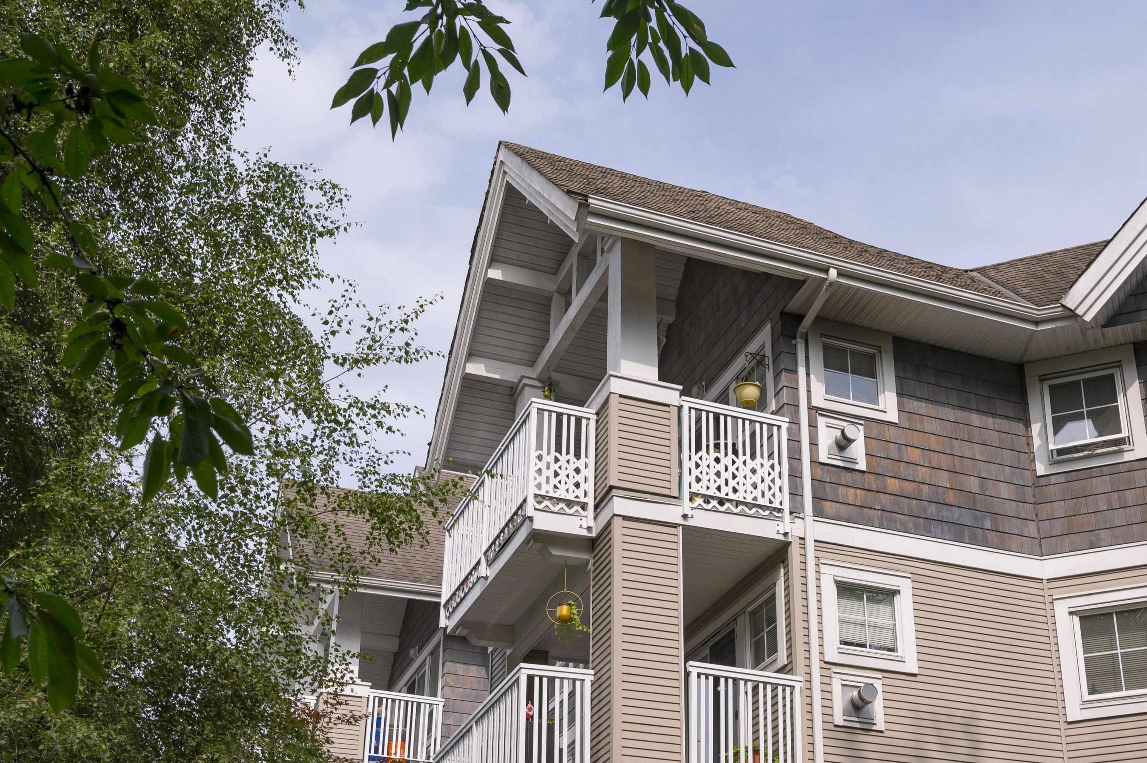 20750 Duncan Way, Langley - Exteriors - Photo 5