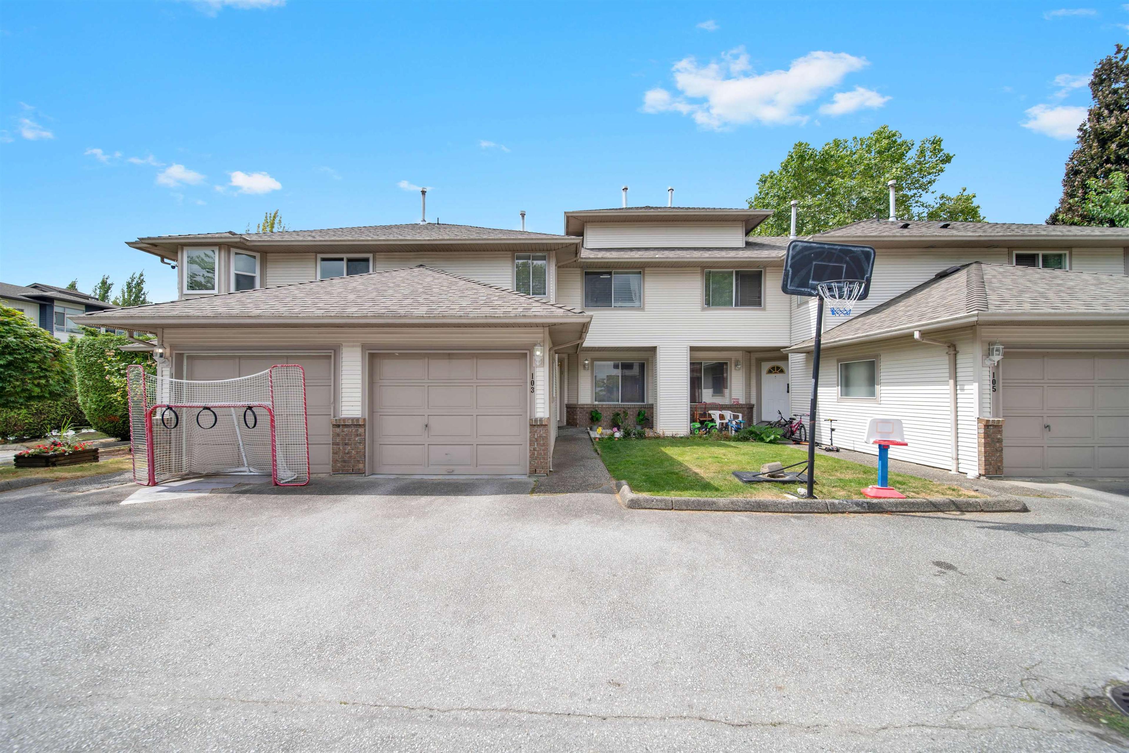 16275 85 Avenue, Surrey - Exteriors - Photo 3