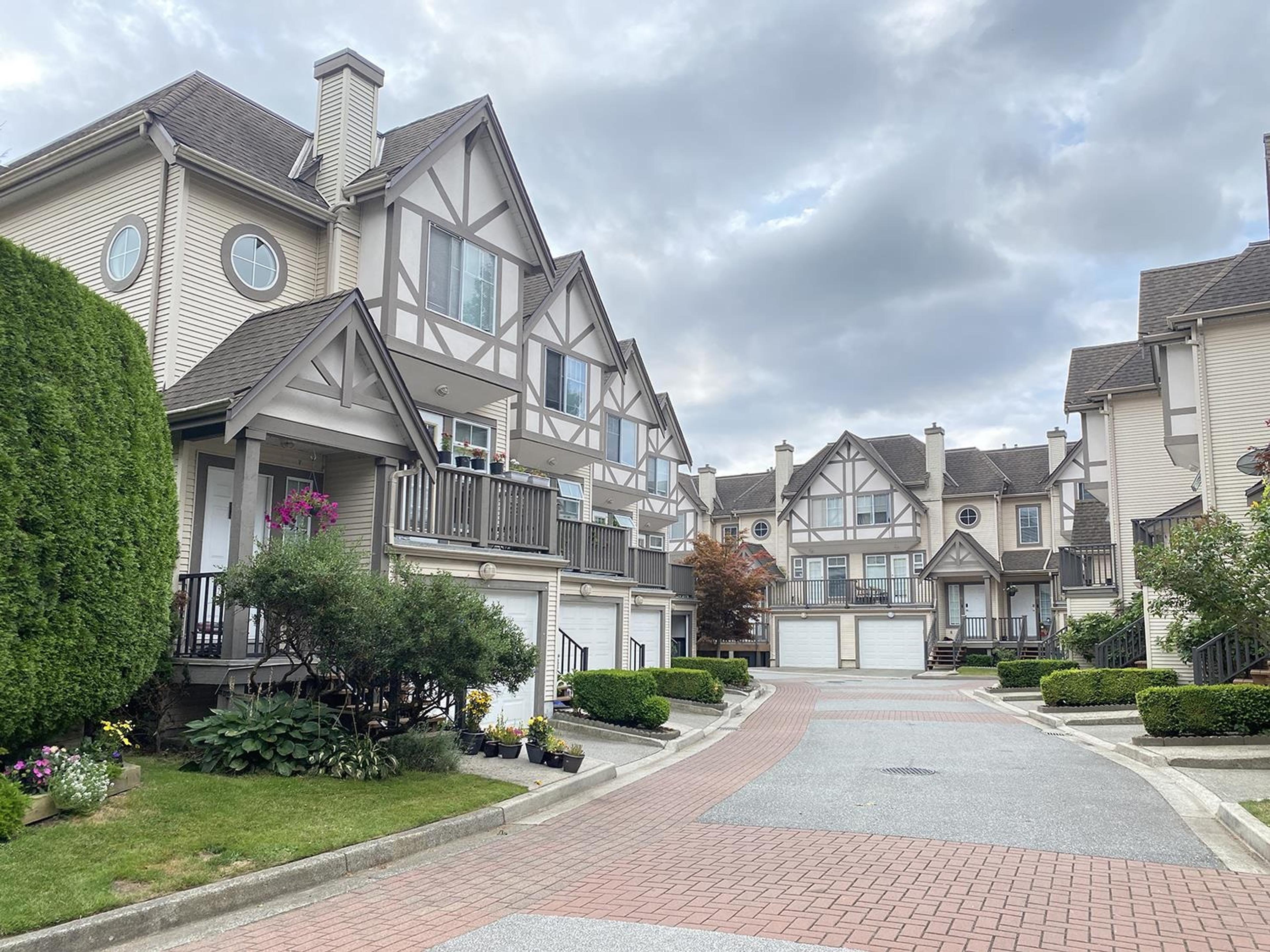 22711 Norton Court, Richmond - Exteriors - Full Complex View - Photo 5