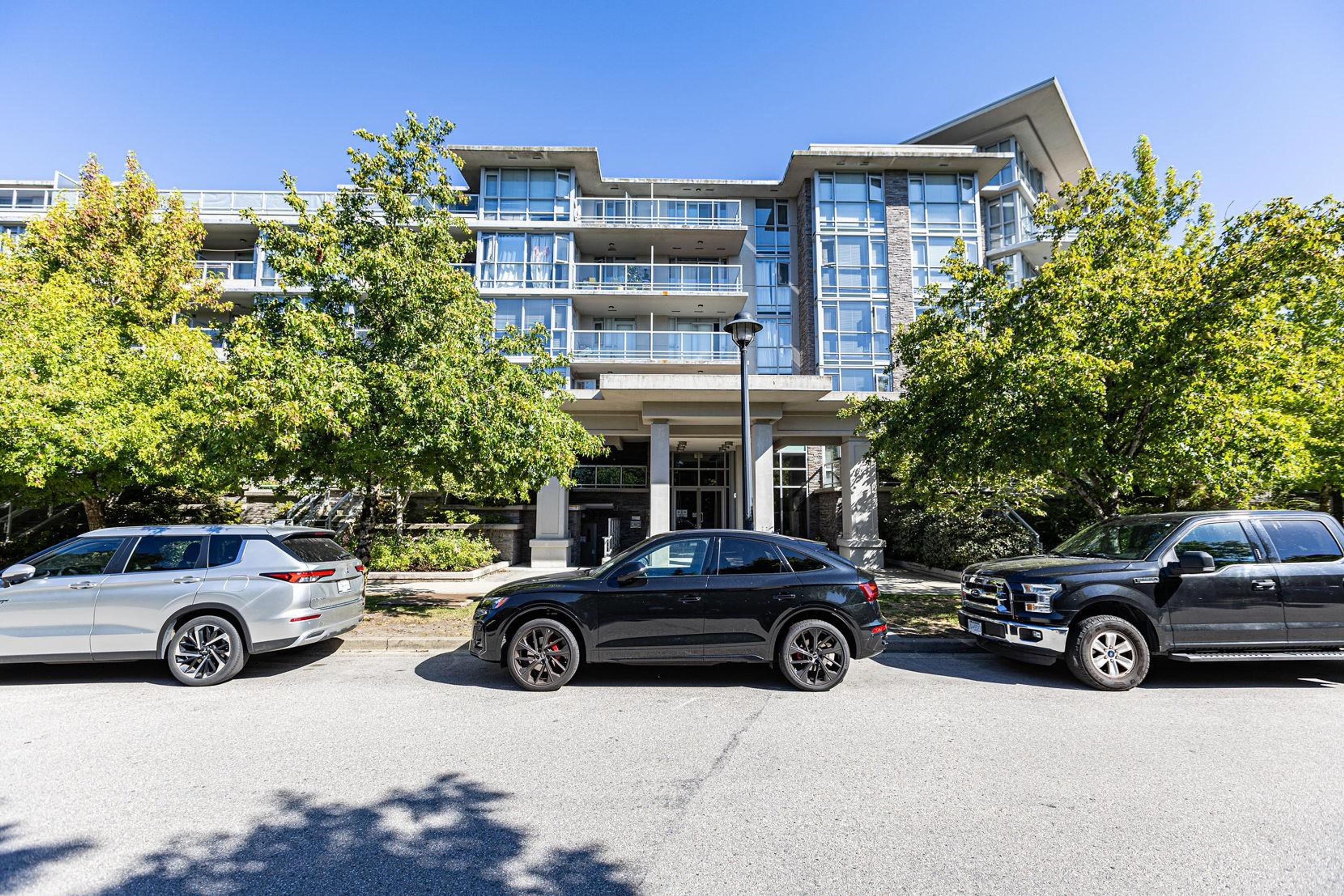 9373 Hemlock Drive, Richmond - Exteriors - Full Complex View - Photo 1