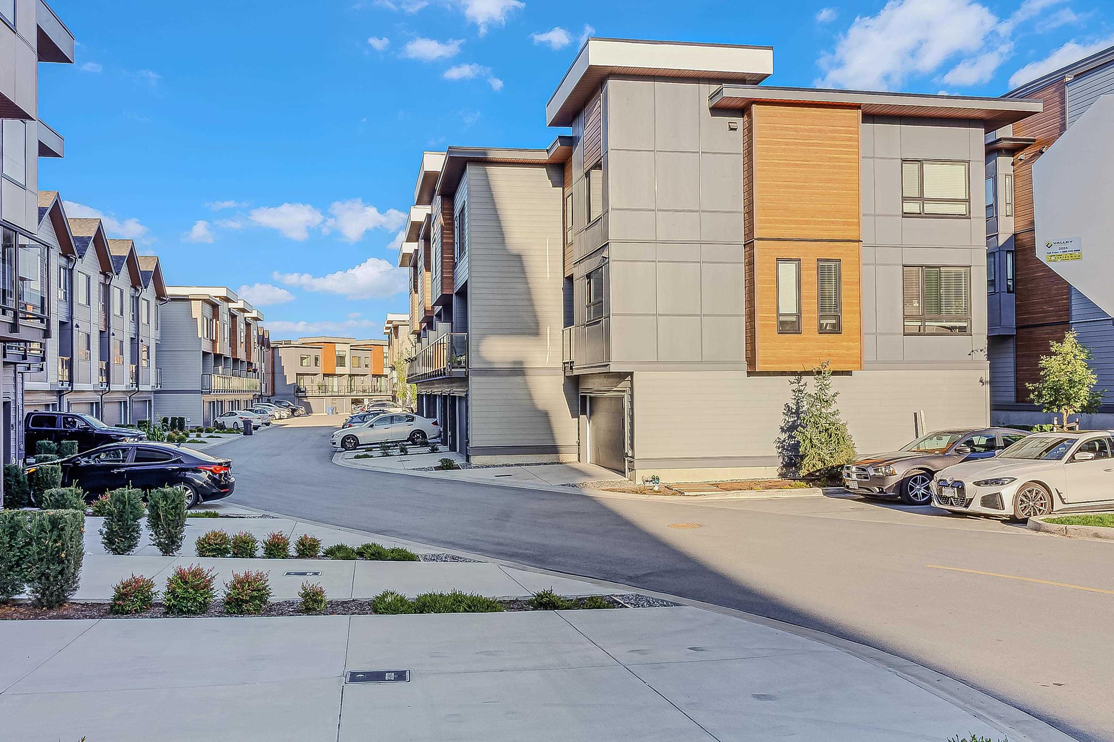 30530 Cardinal Avenue, Abbotsford - Exteriors - Full Complex View - Photo 1