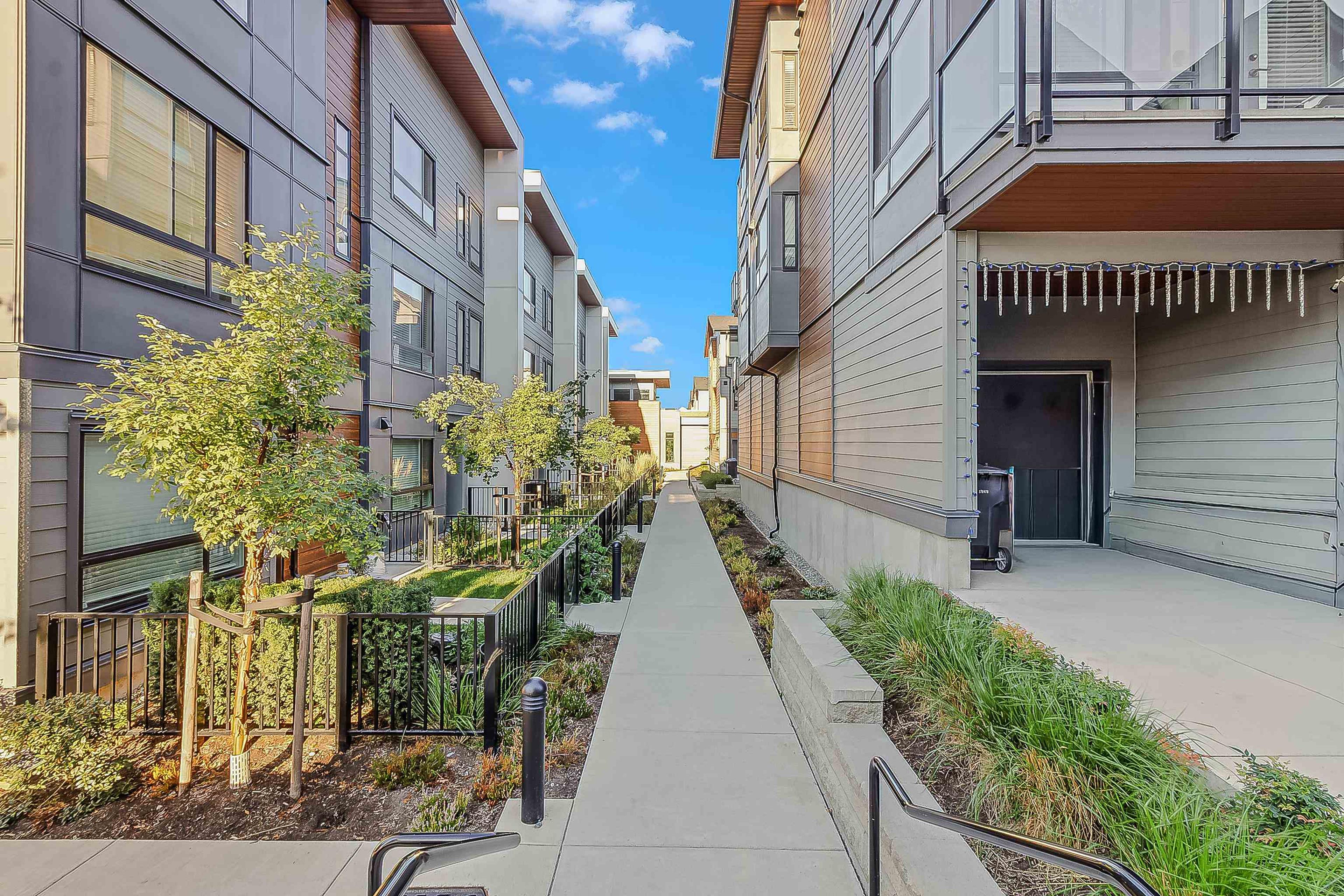 30530 Cardinal Avenue, Abbotsford - Exteriors - Full Complex View - Photo 11