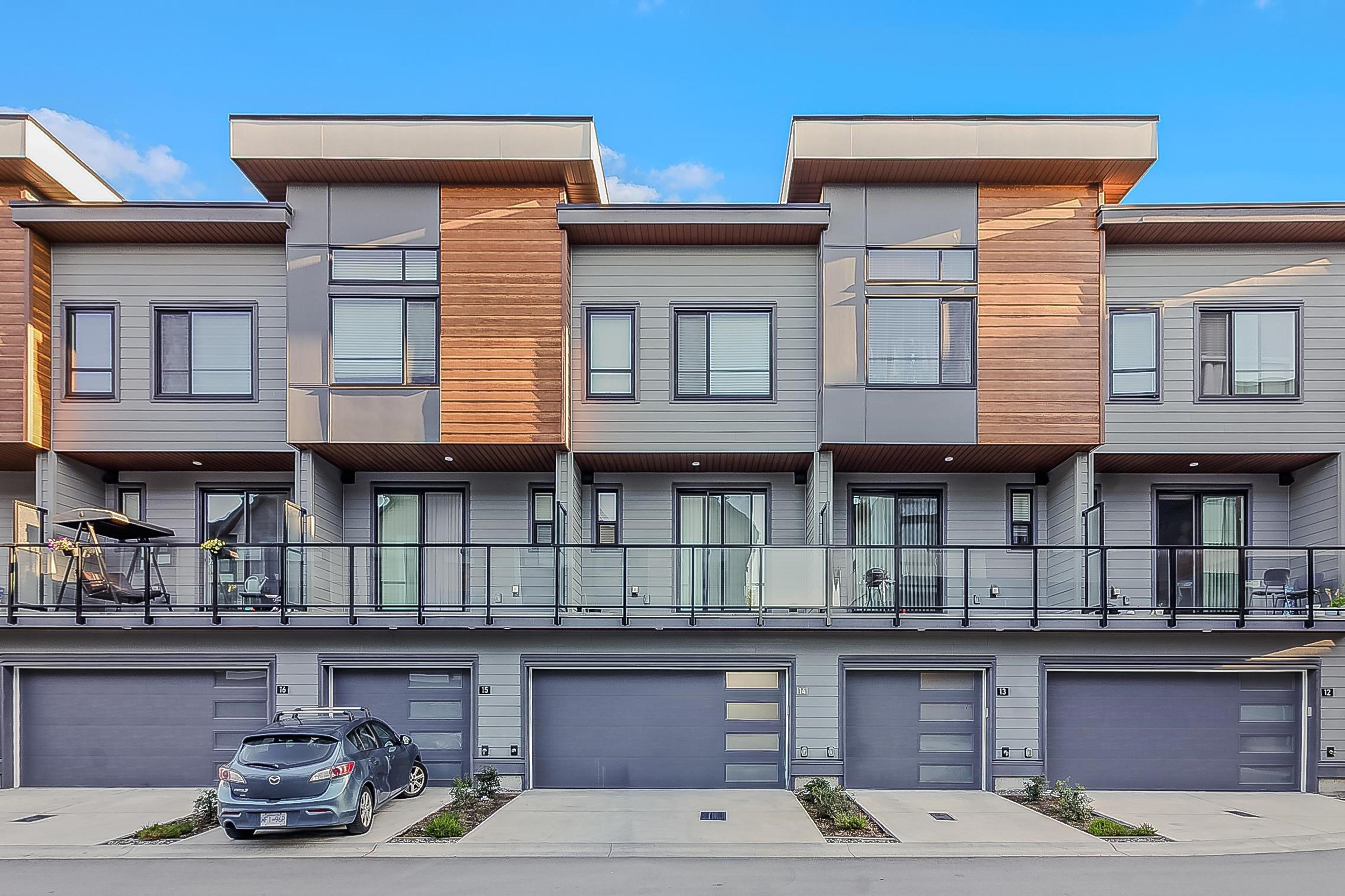 30530 Cardinal Avenue, Abbotsford - Exteriors - Full Complex View - Photo 13