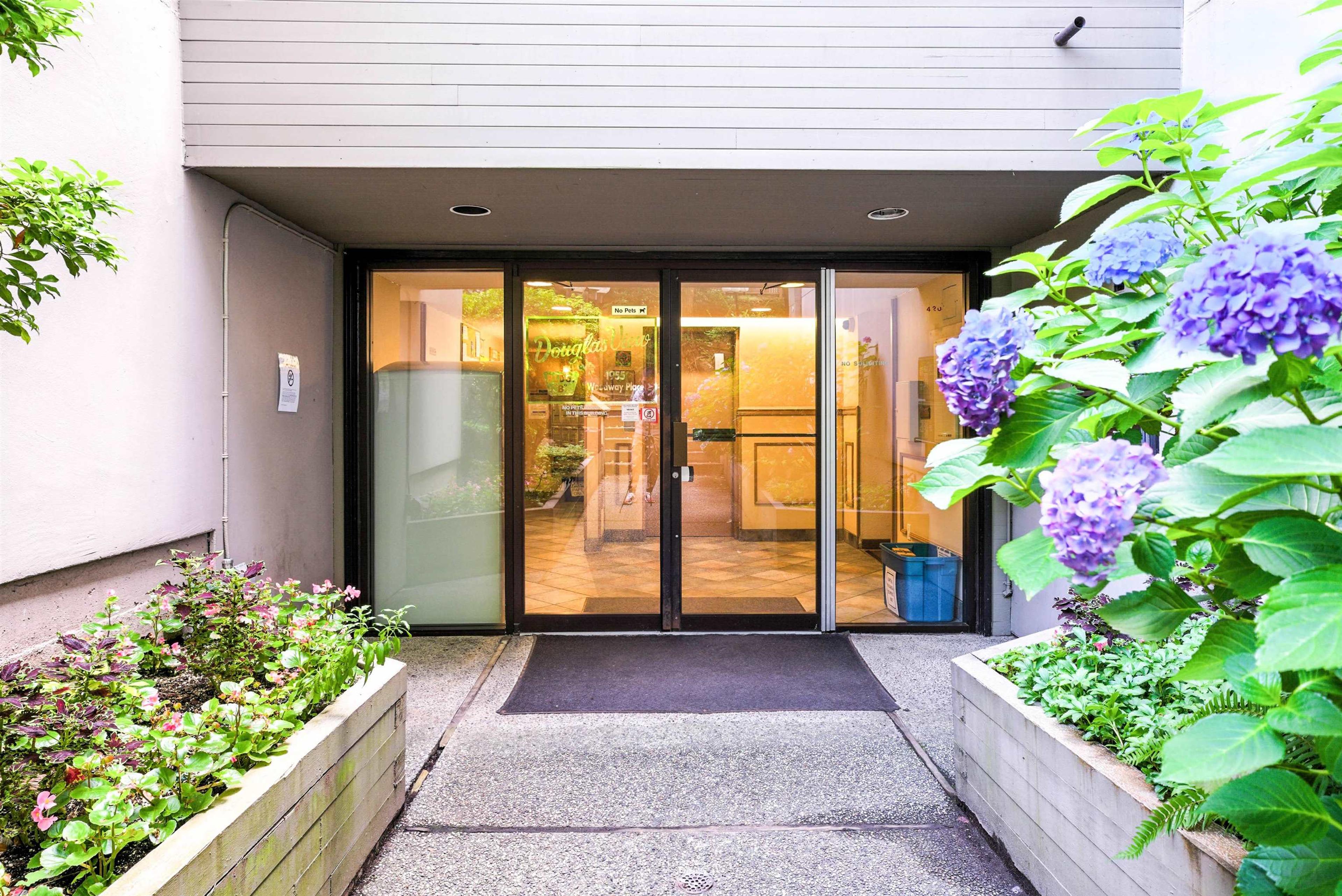 4941 Lougheed Highway, Burnaby - Exteriors - Photo 1