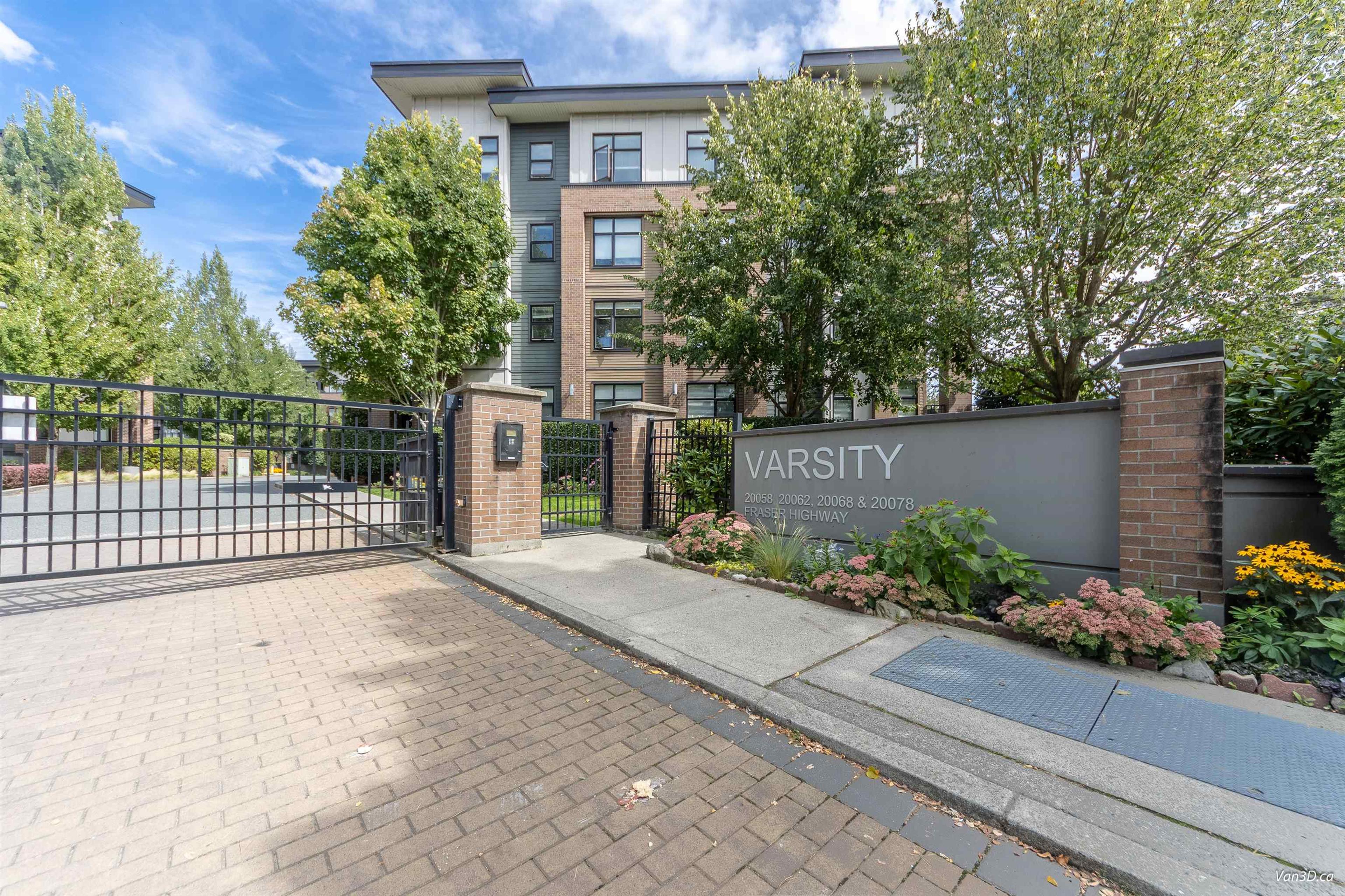 20068 Fraser Highway, Langley - Exteriors - Photo 3