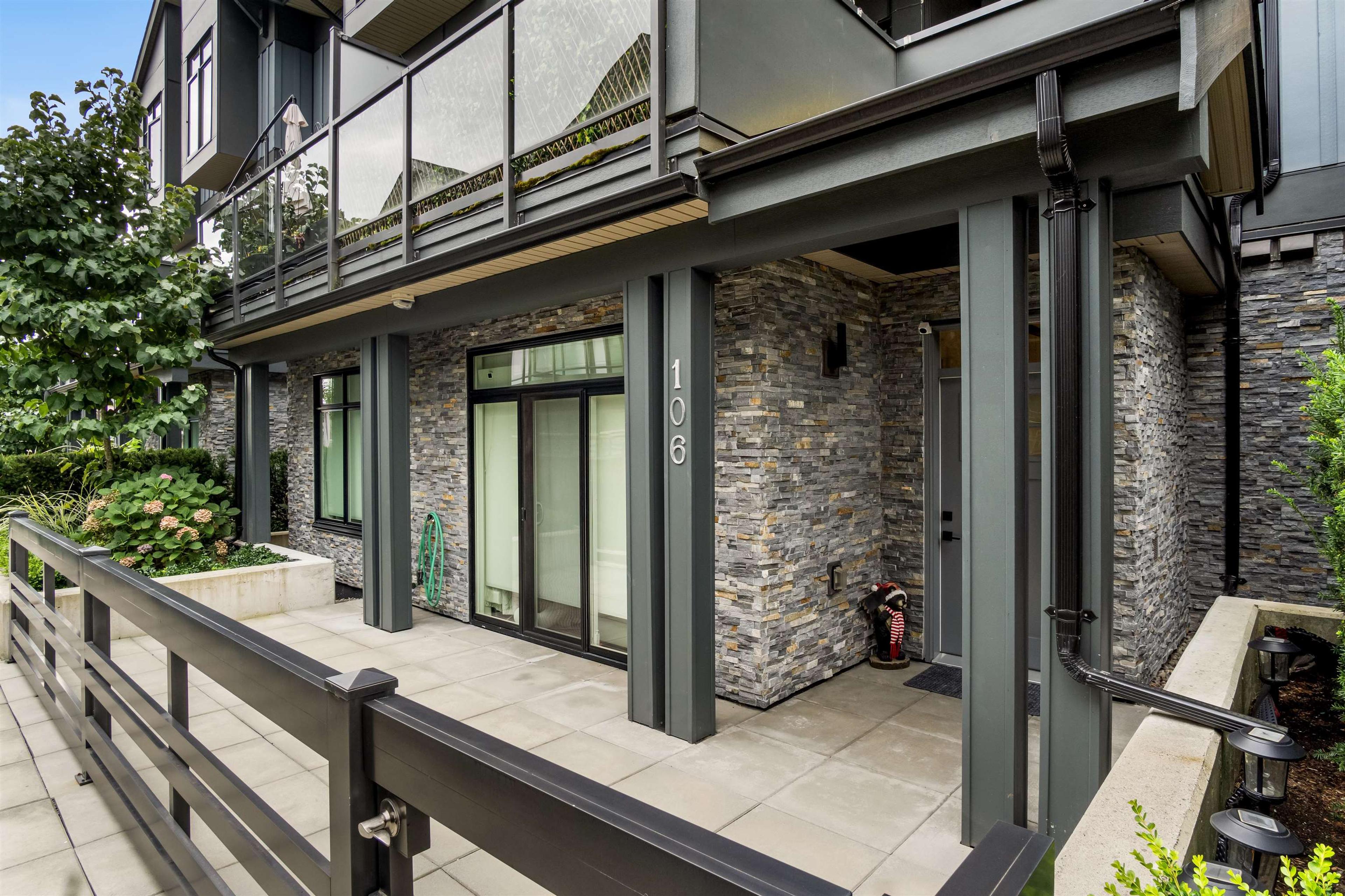 7131 17 Avenue, Burnaby - Exteriors - Photo 3