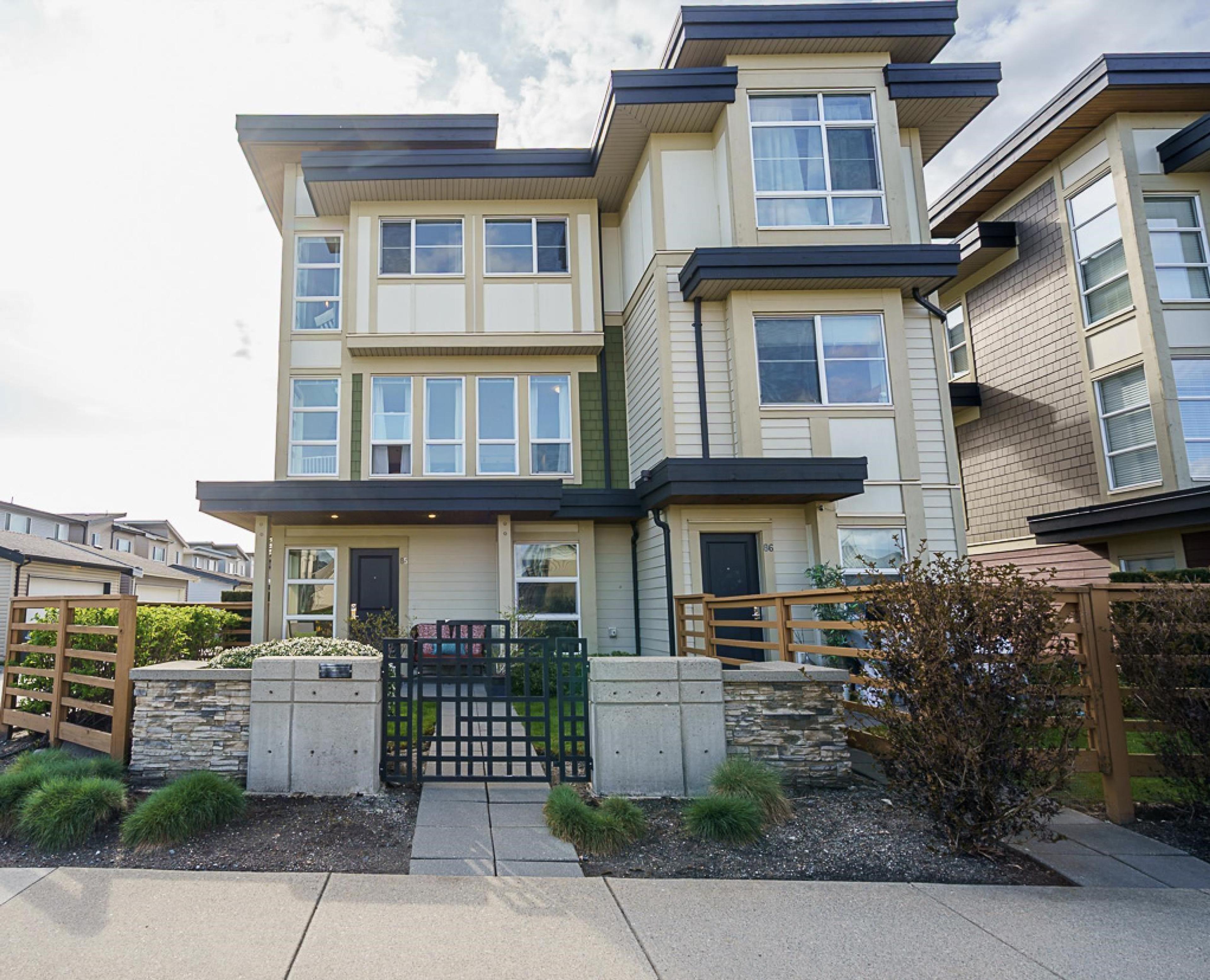 19477 72a Avenue, Surrey - Exteriors - Photo 3