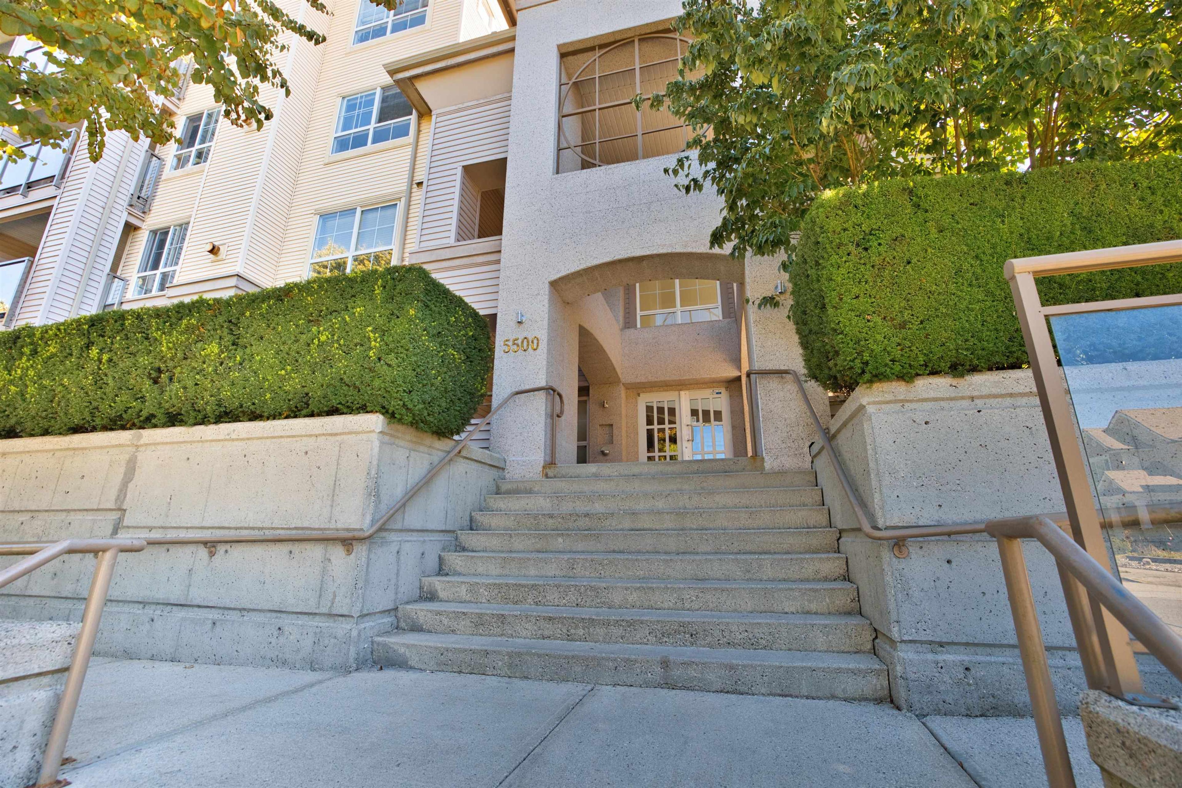 5500 Andrews Road, Richmond - Exteriors - Photo 1