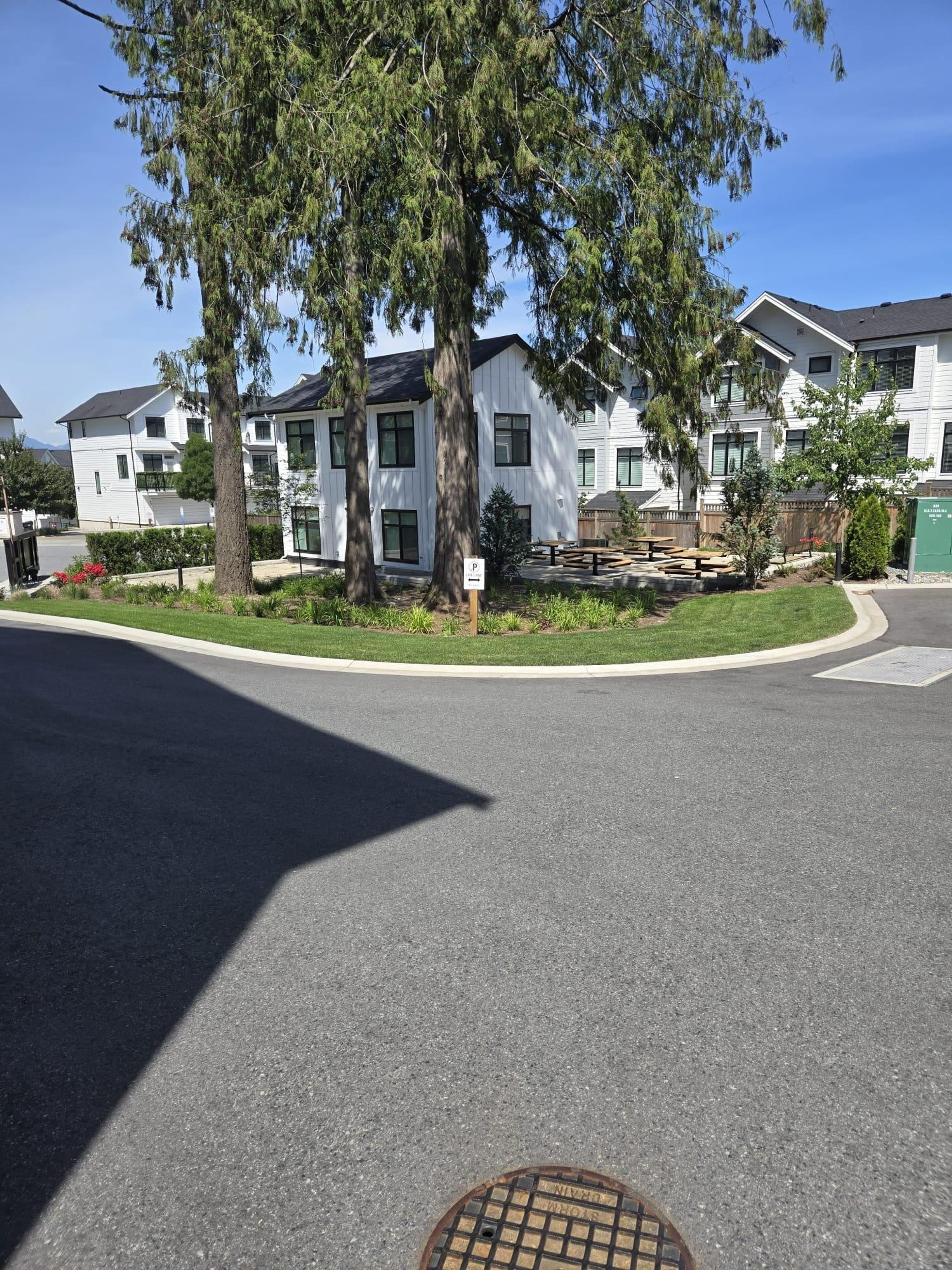 17538 100 Avenue, Surrey - Exteriors - Full Complex View - Photo 9