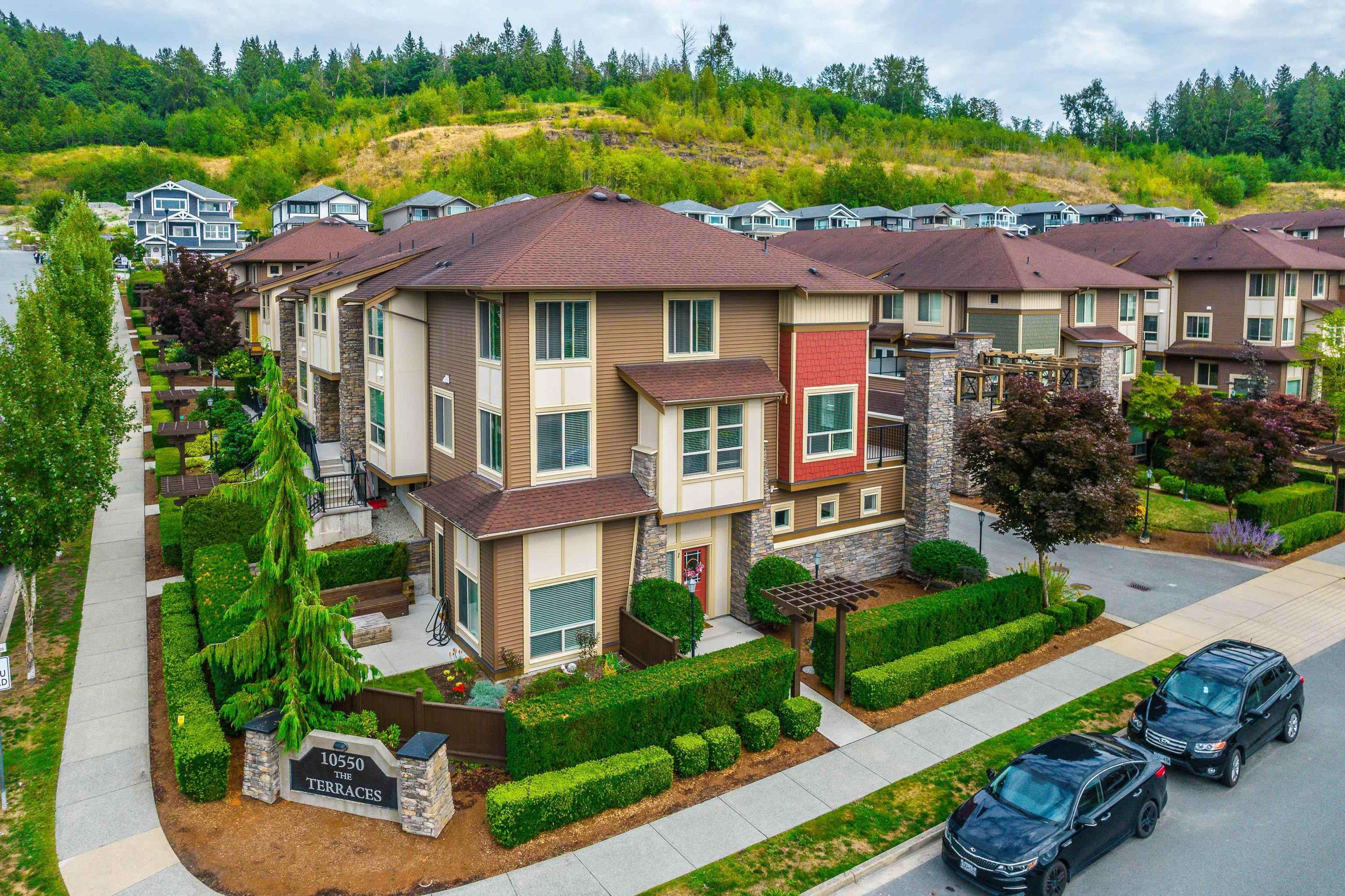 10550 248 Street, Maple Ridge - Exteriors - Full Complex View, Drone/Aerial View - Photo 1