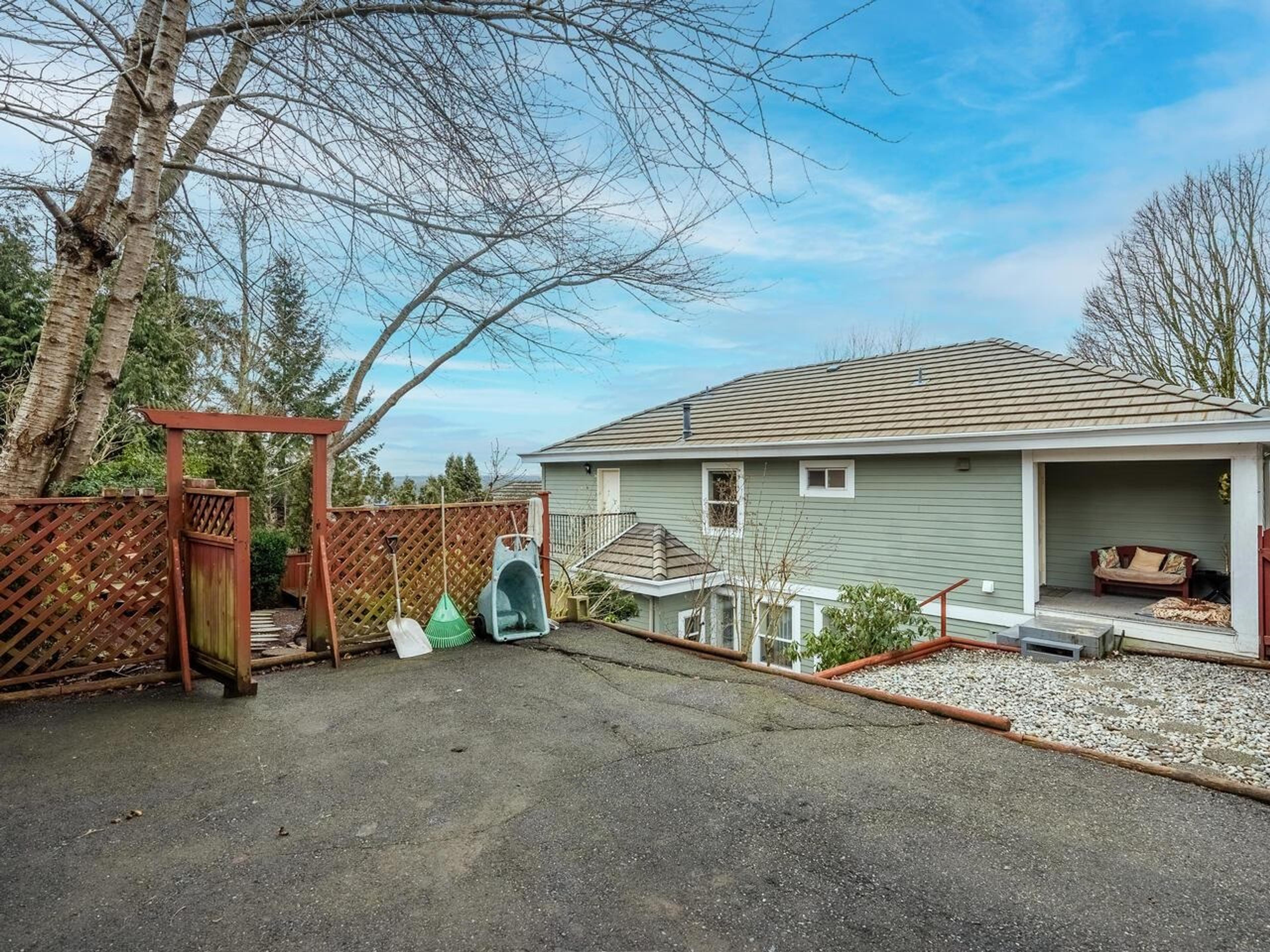 10419 Wiltshire Boulevard, Delta - Exteriors - Photo 2