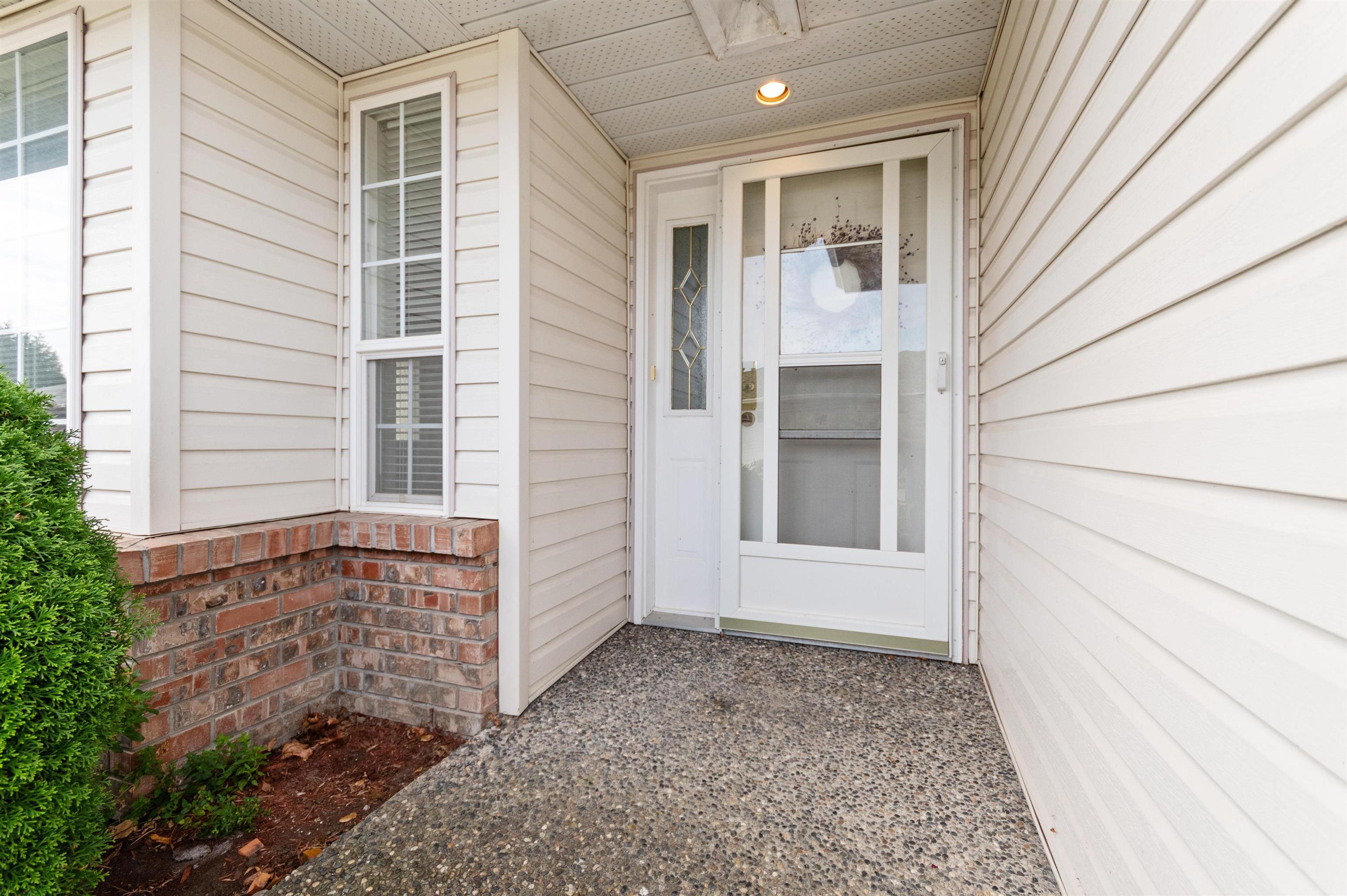 9420 Woodbine Street, Chilliwack - Exteriors - Photo 1