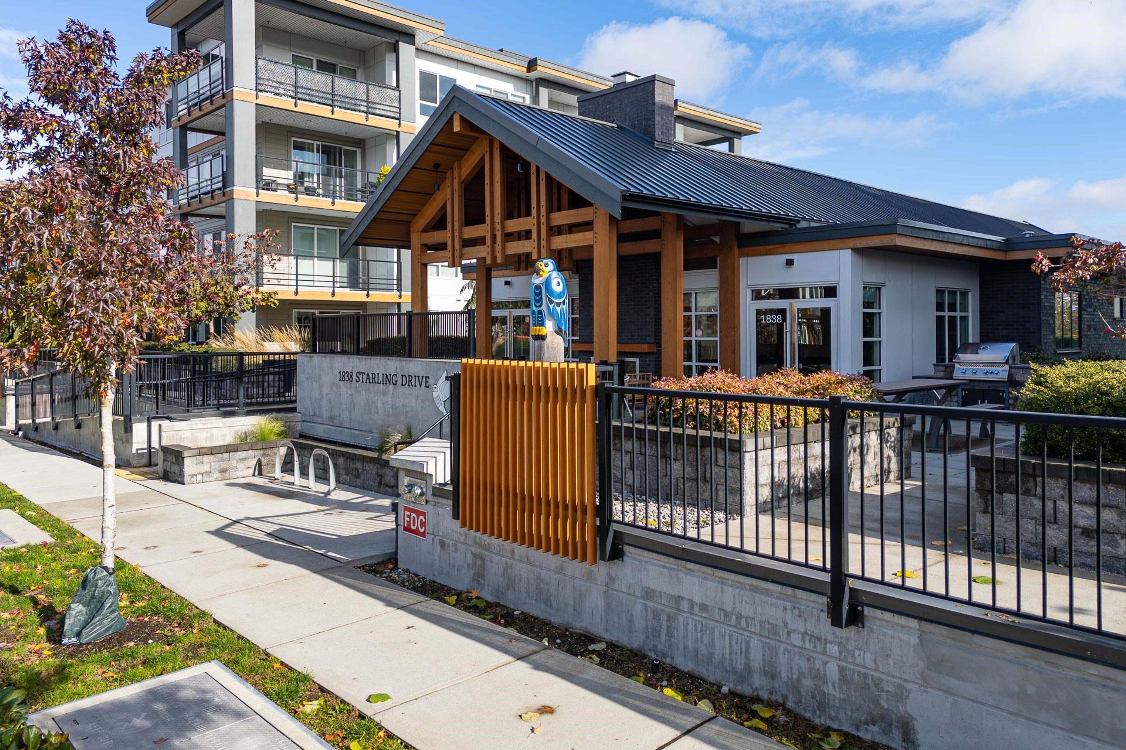 1892 Starling Drive, Tsawwassen - Exteriors - Full Complex View - Photo 4