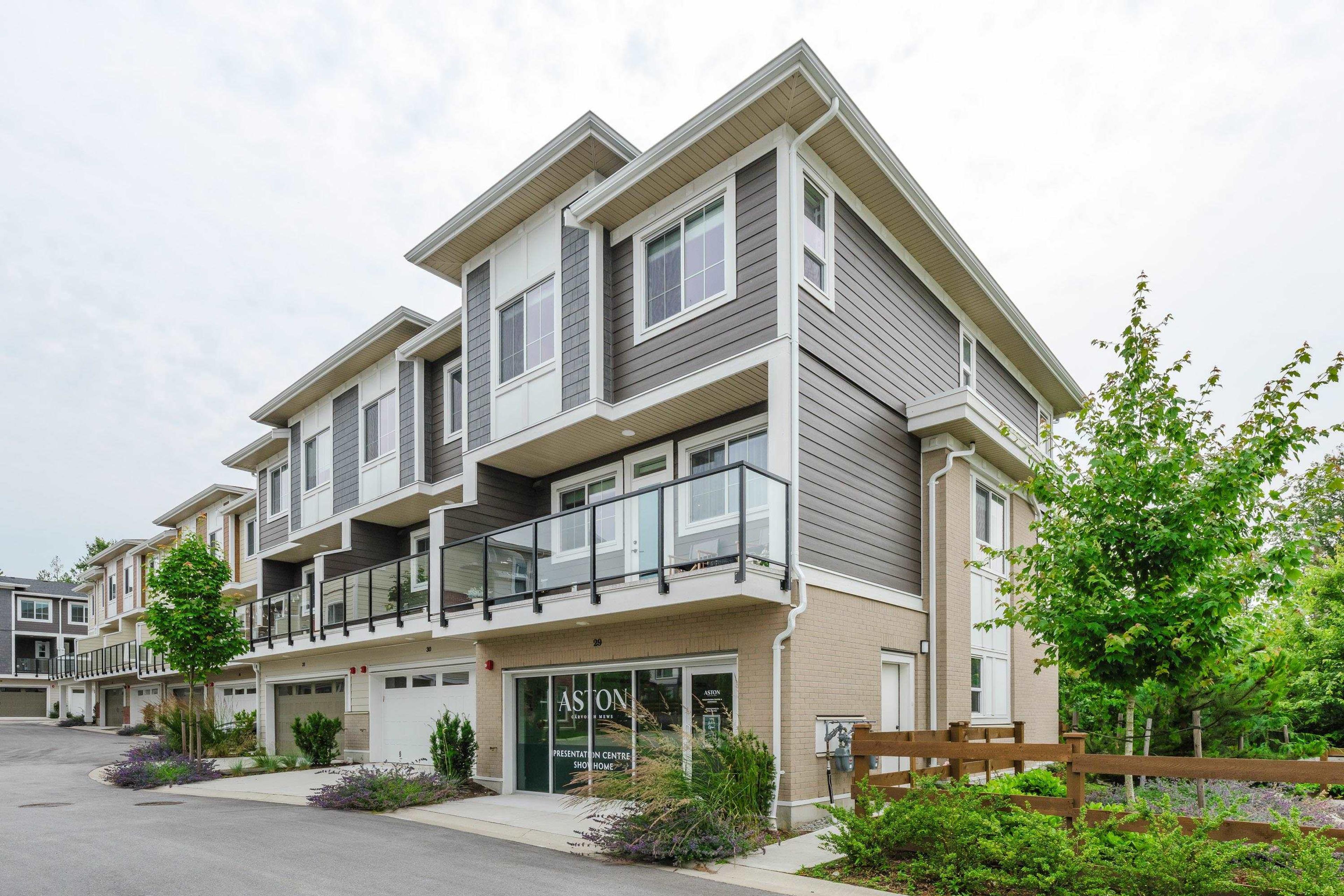8433 203a Street, Langley - Exteriors - Full Complex View - Photo 6
