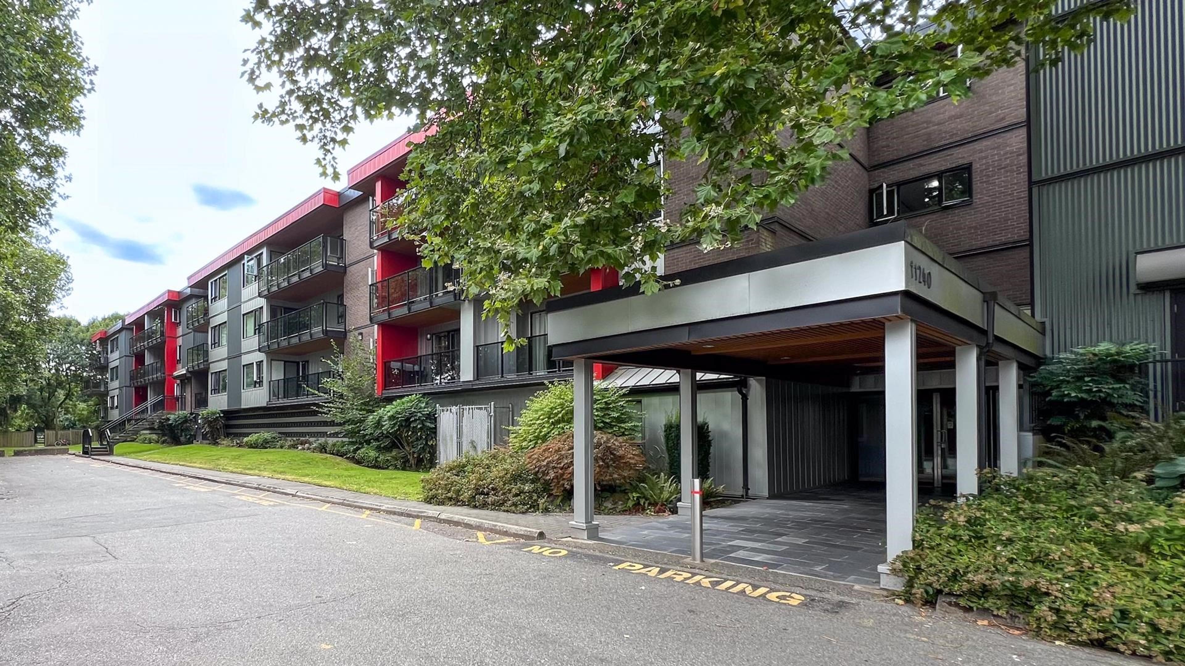 11240 Daniels Road, Richmond - Exteriors - Full Complex View - Photo 2