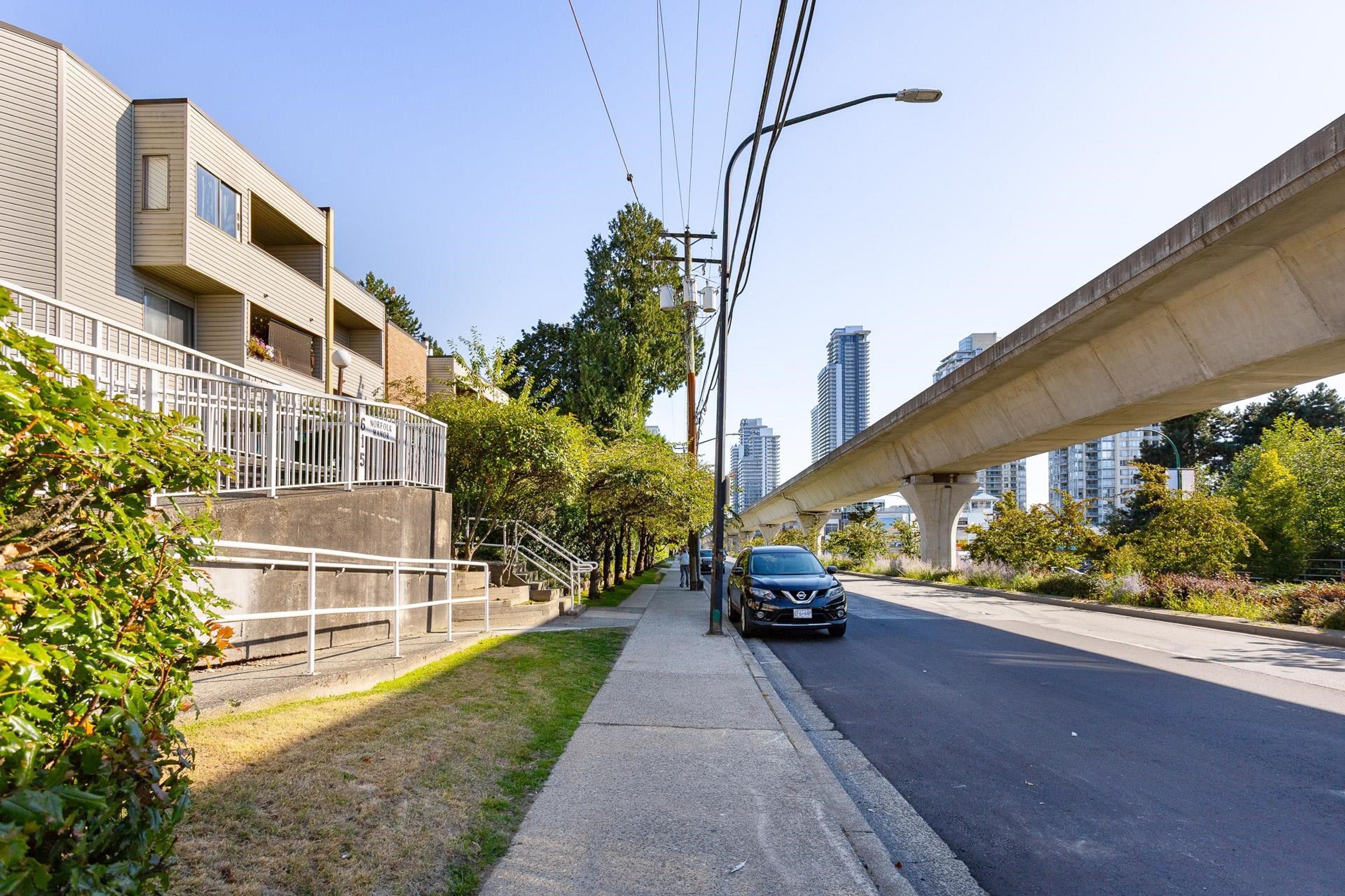 615 North Road, Coquitlam - Exteriors - Photo 3