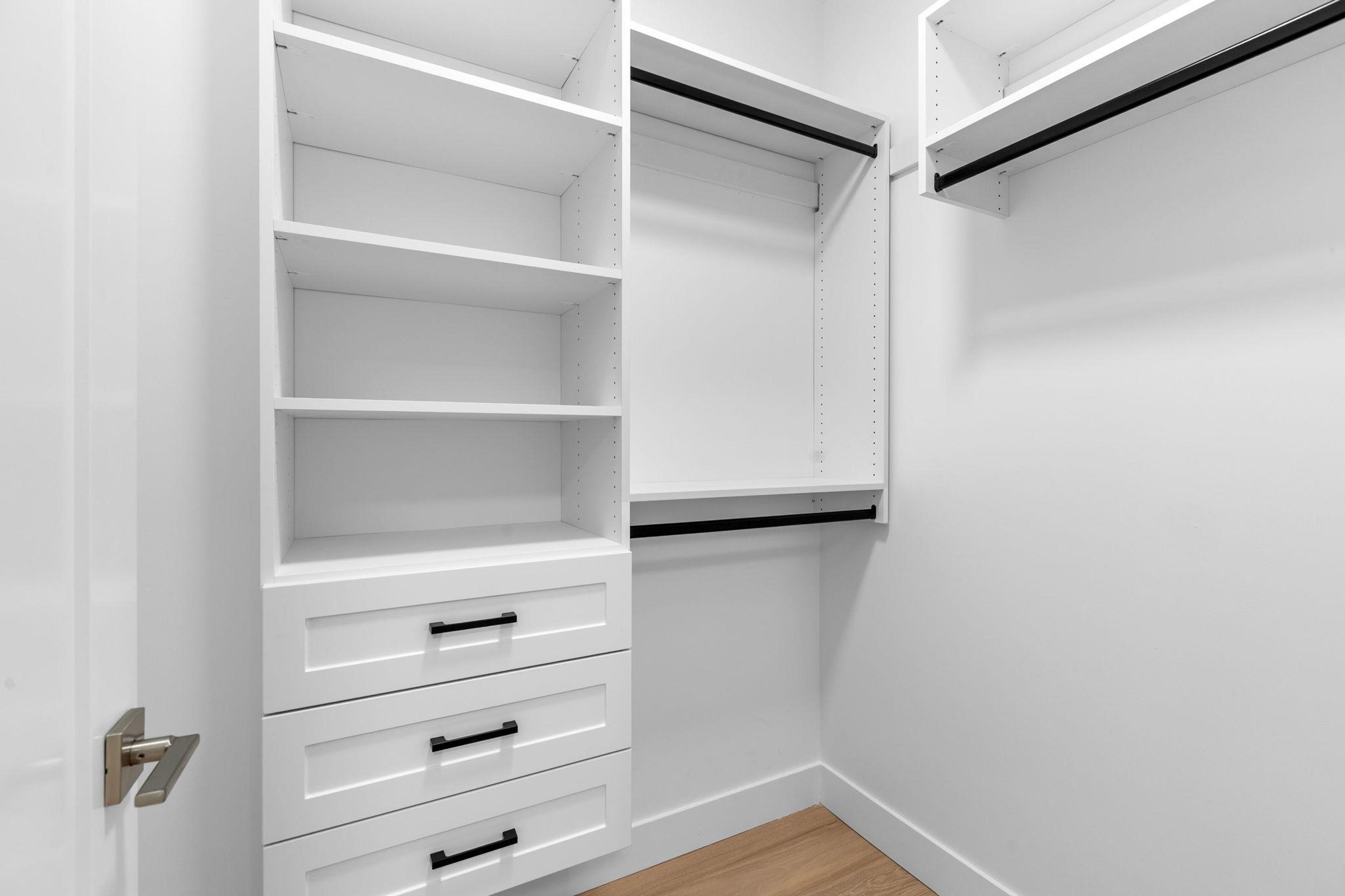 1204 Hammond Avenue, Coquitlam - Exteriors - Photo 8