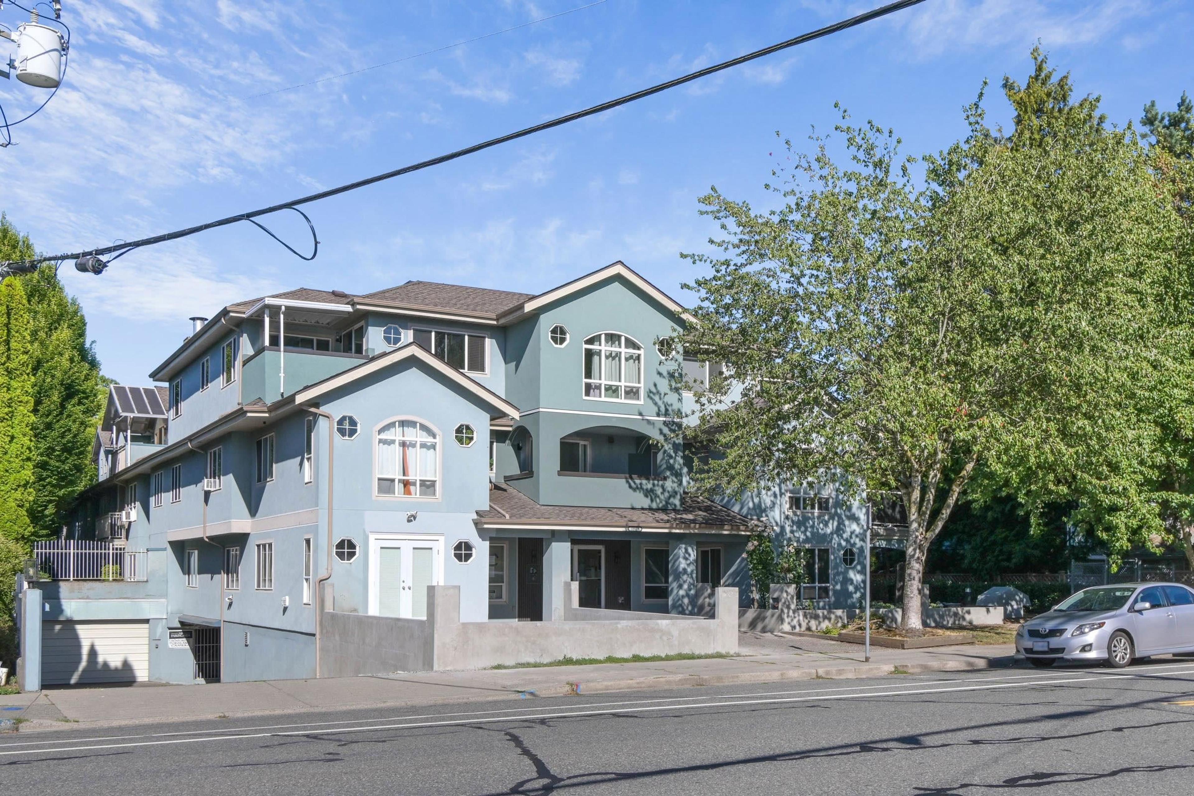 5909 177b Street, Surrey - Exteriors - Photo 1