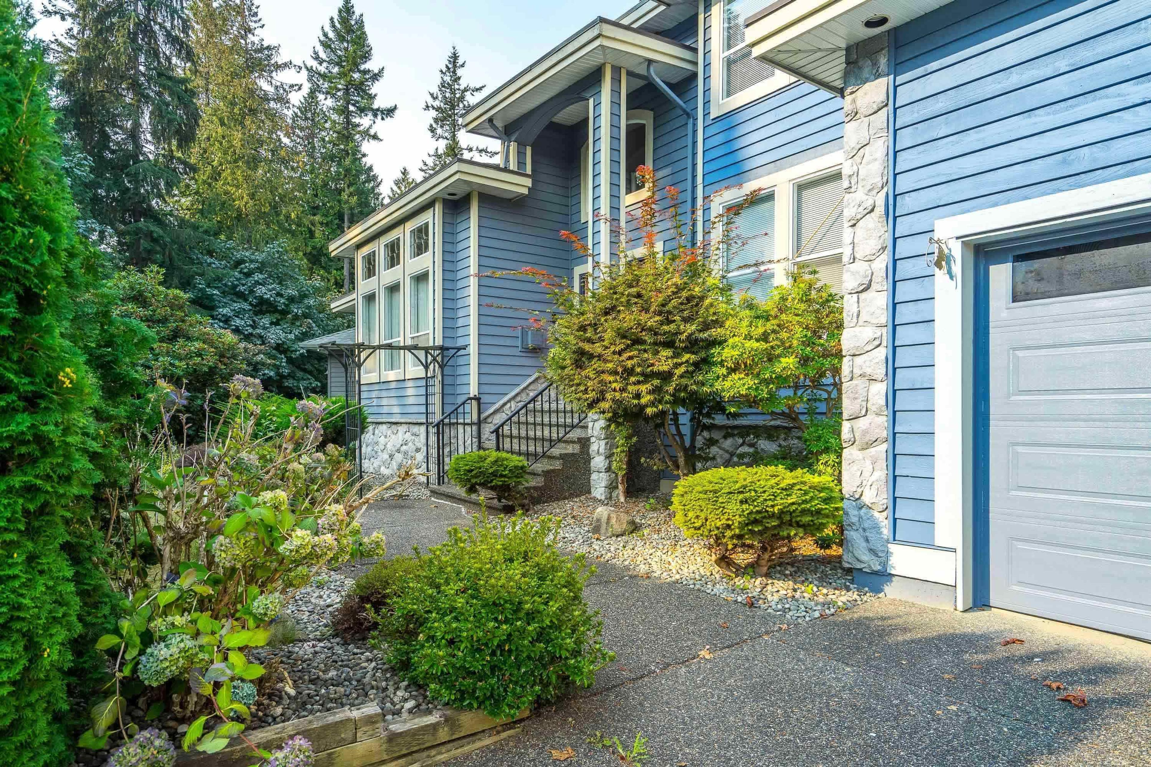 6779 Chateau Court, Delta - Exteriors - Photo 4