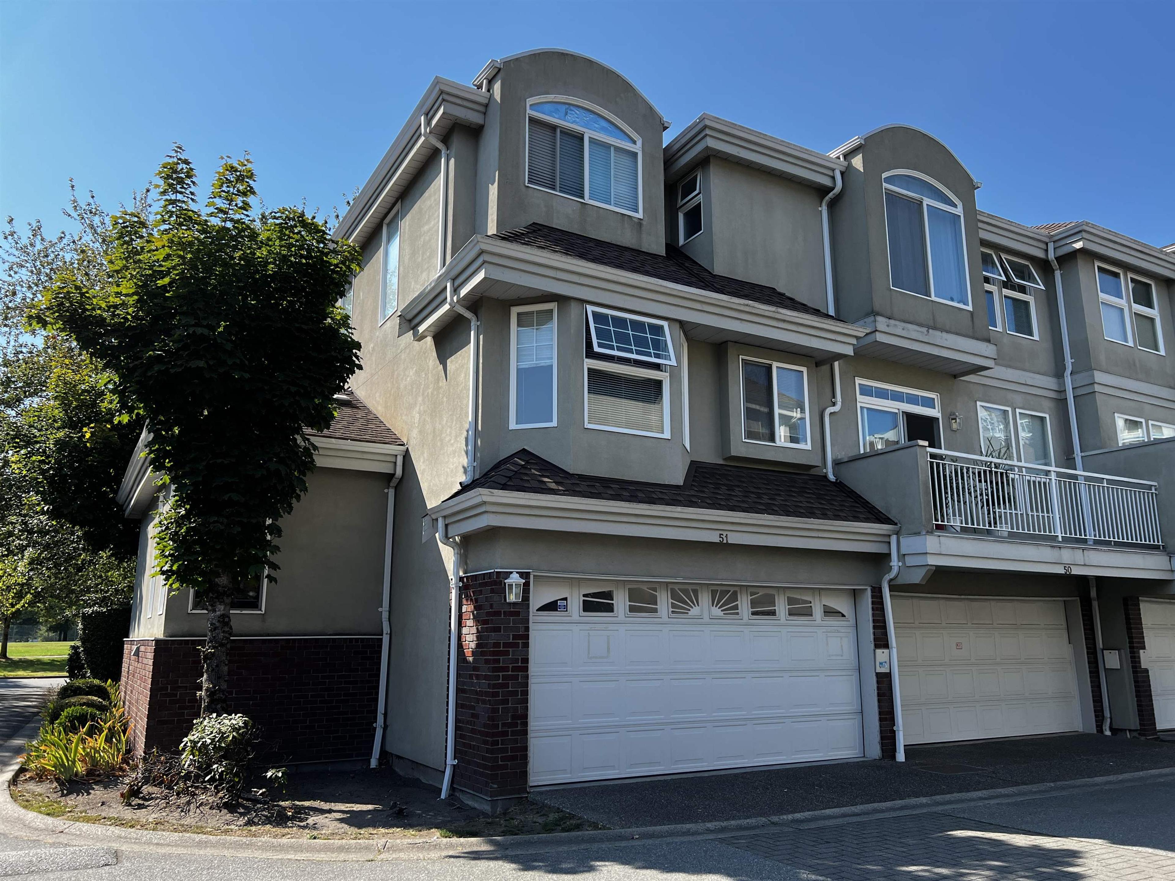 5840 Dover Crescent, Richmond - Exteriors - Full Complex View - Photo 1