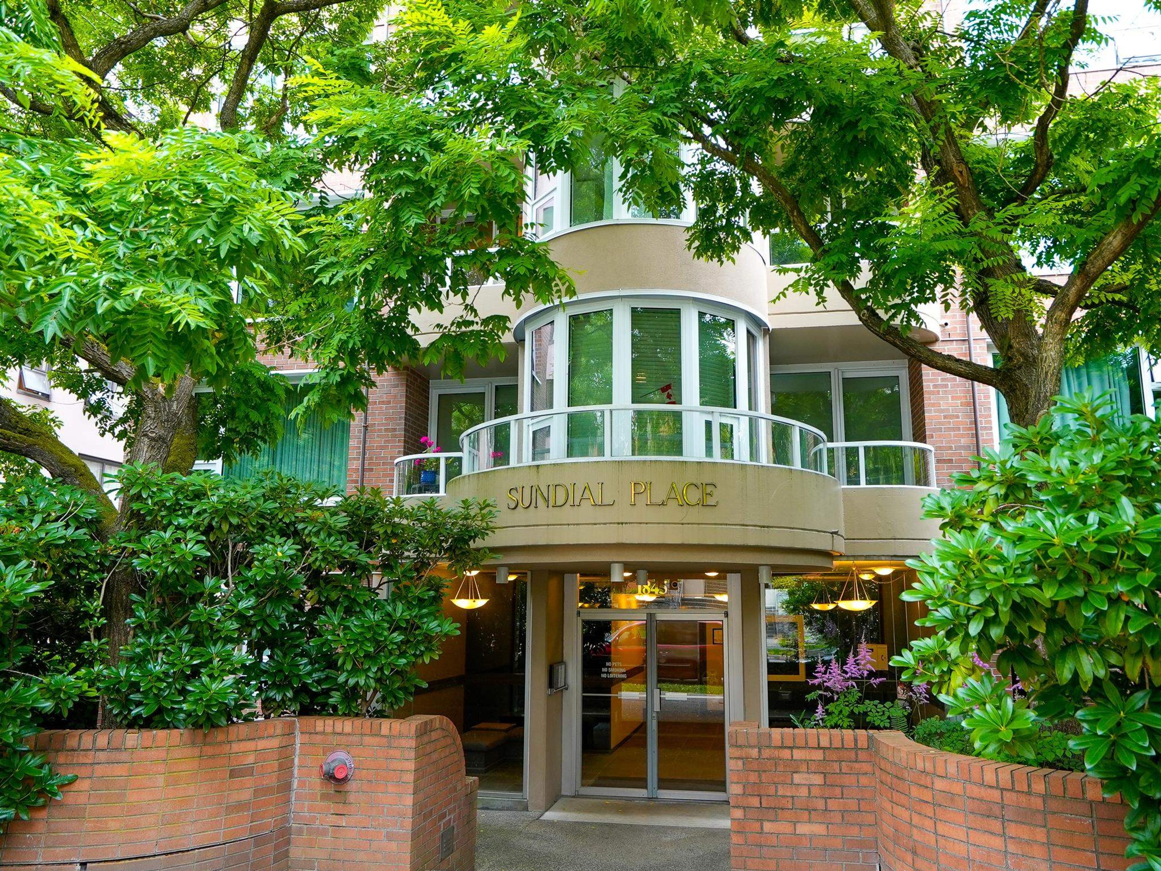 1845 Robson Street, Vancouver - Exteriors - Photo 1