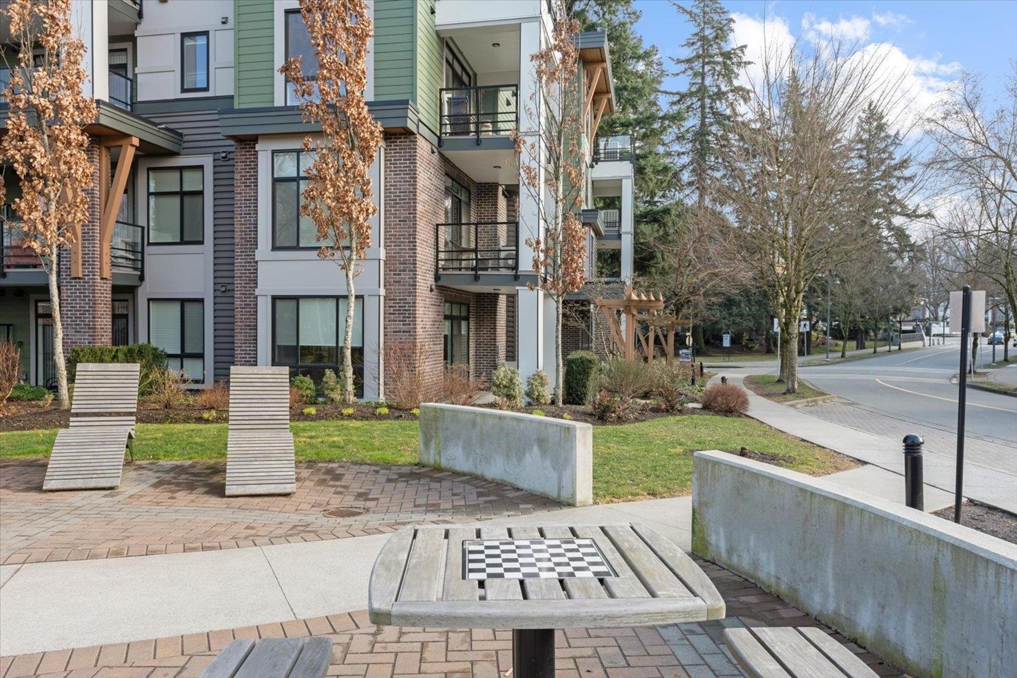 45510 Market Way, Chilliwack - Exteriors - Photo 1