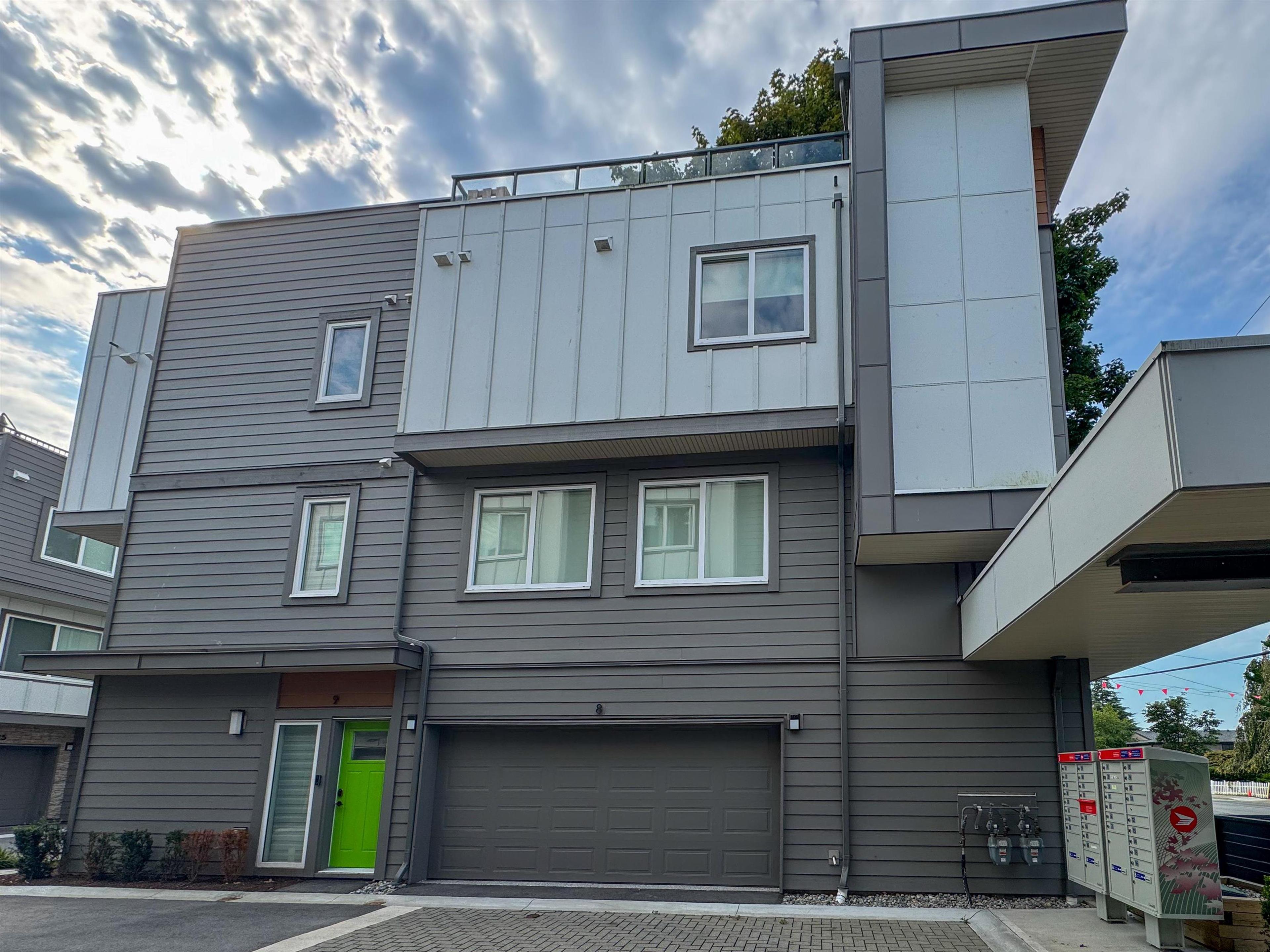 7000 Williams Road, Richmond - Exteriors - Photo 2