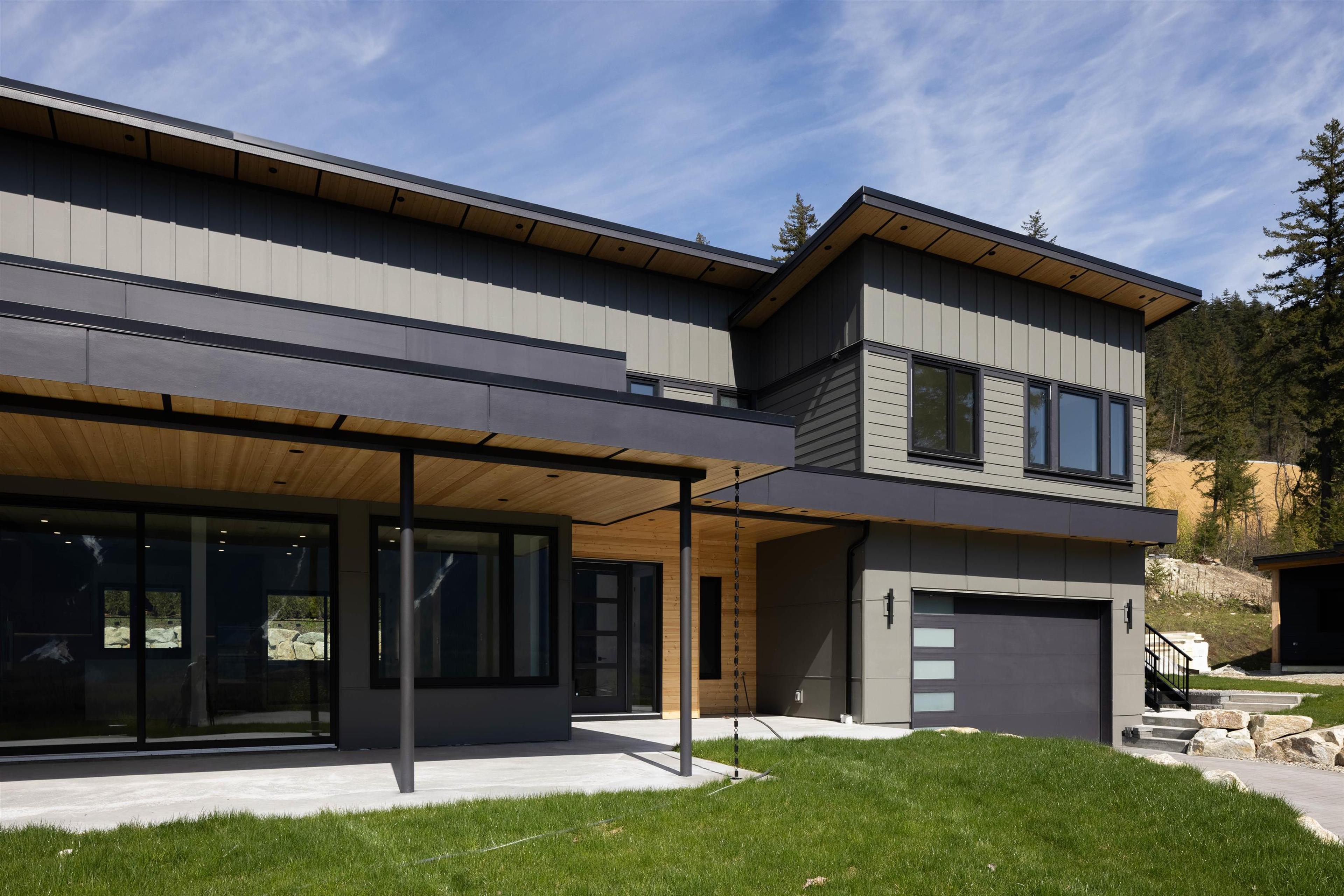 7505 Pebble Creek Drive, Pemberton - Exteriors - Photo 1