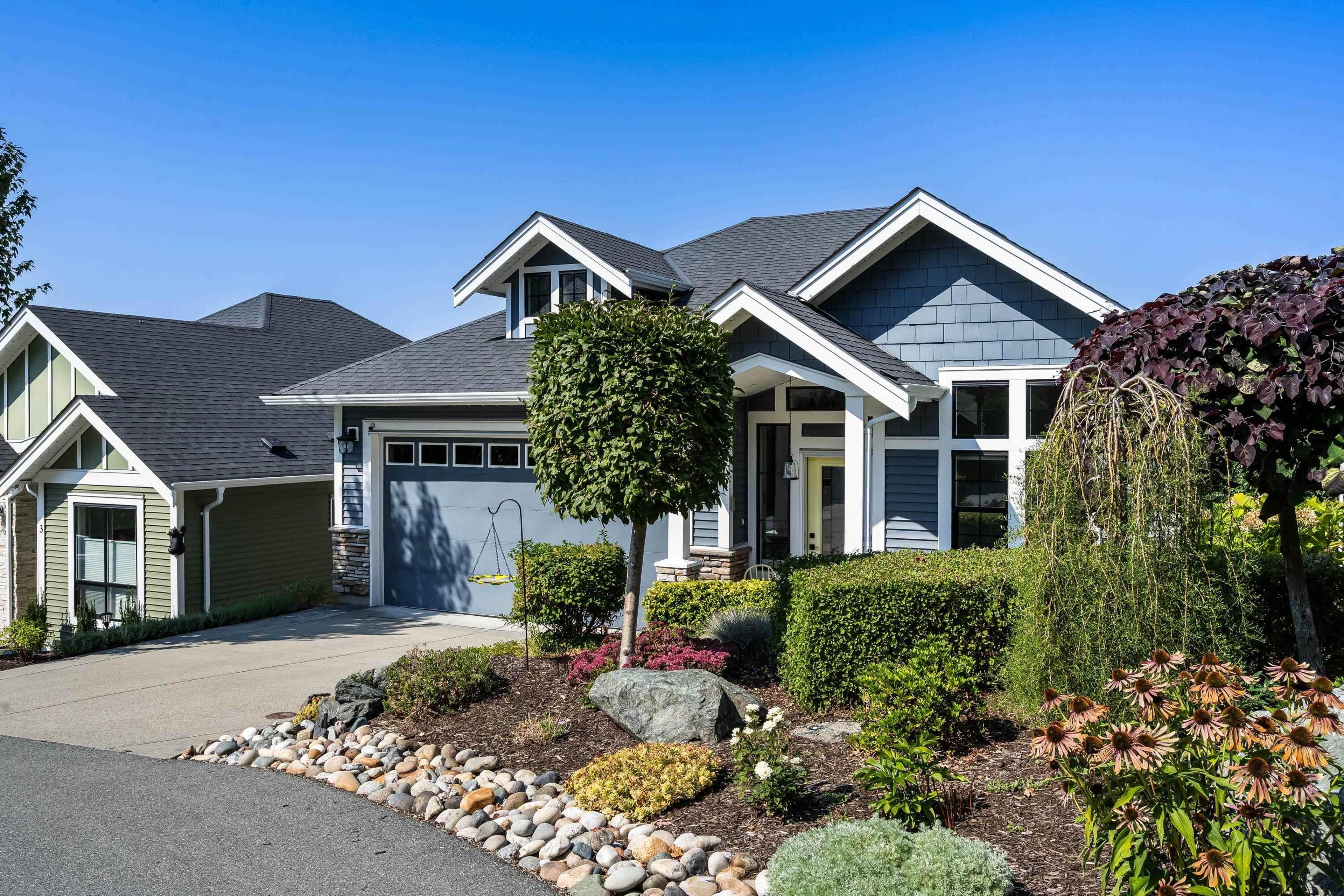 47045 Sylvan Drive, Chilliwack - Exteriors - Photo 2