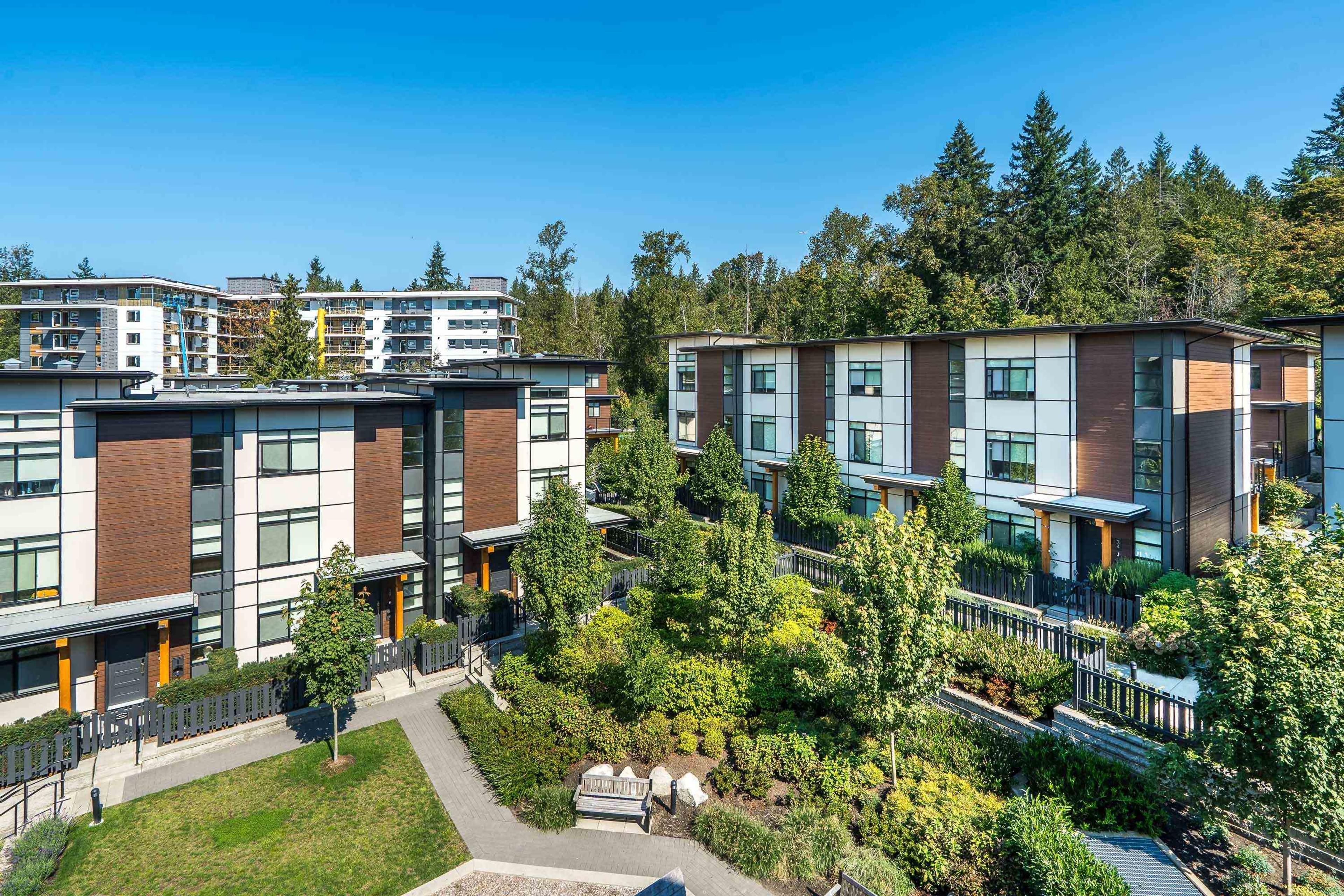 6438 Byrnepark Drive, Burnaby - Exteriors - Photo 2