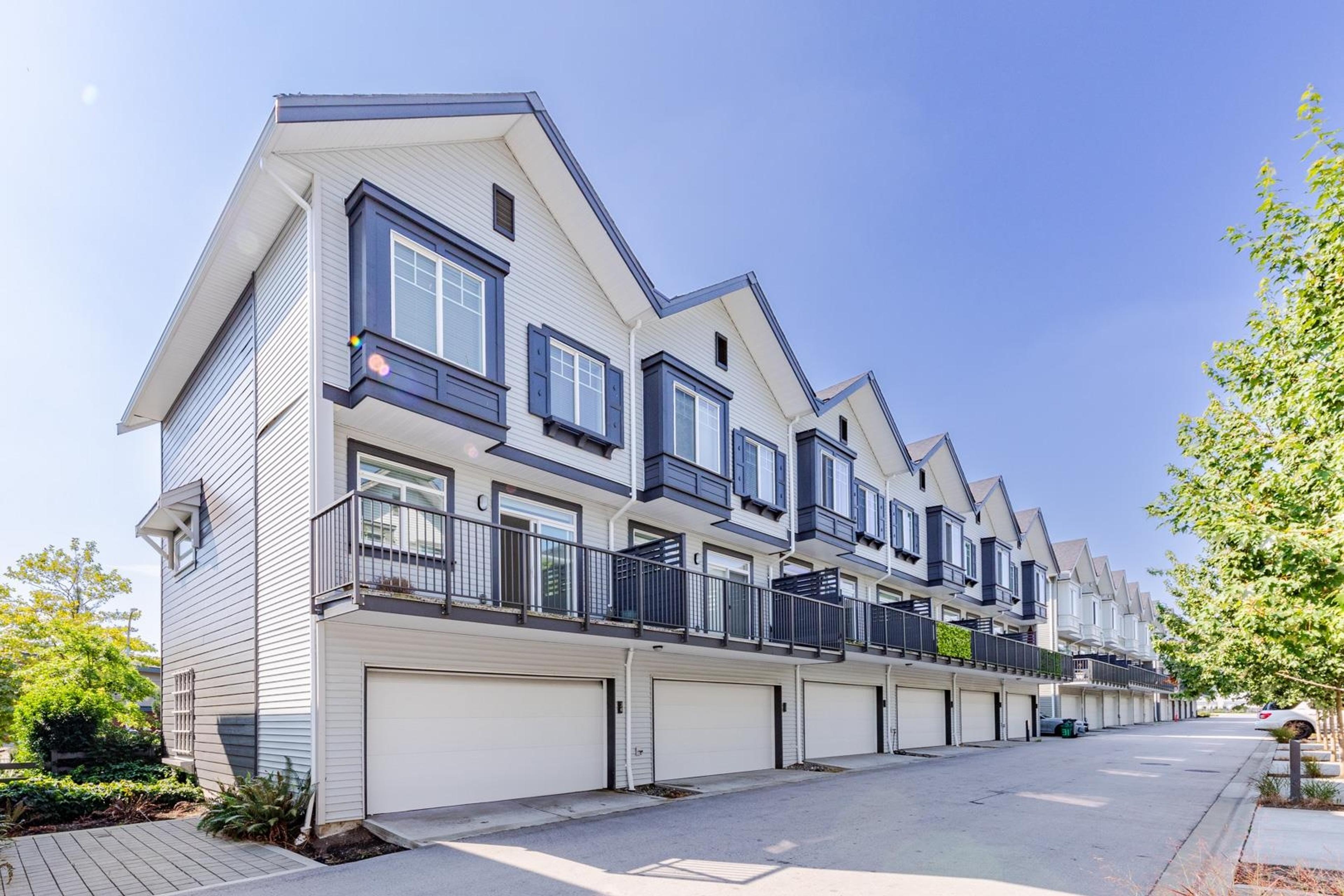 15489 99a Avenue, Surrey - Exteriors - Full Complex View - Photo 2