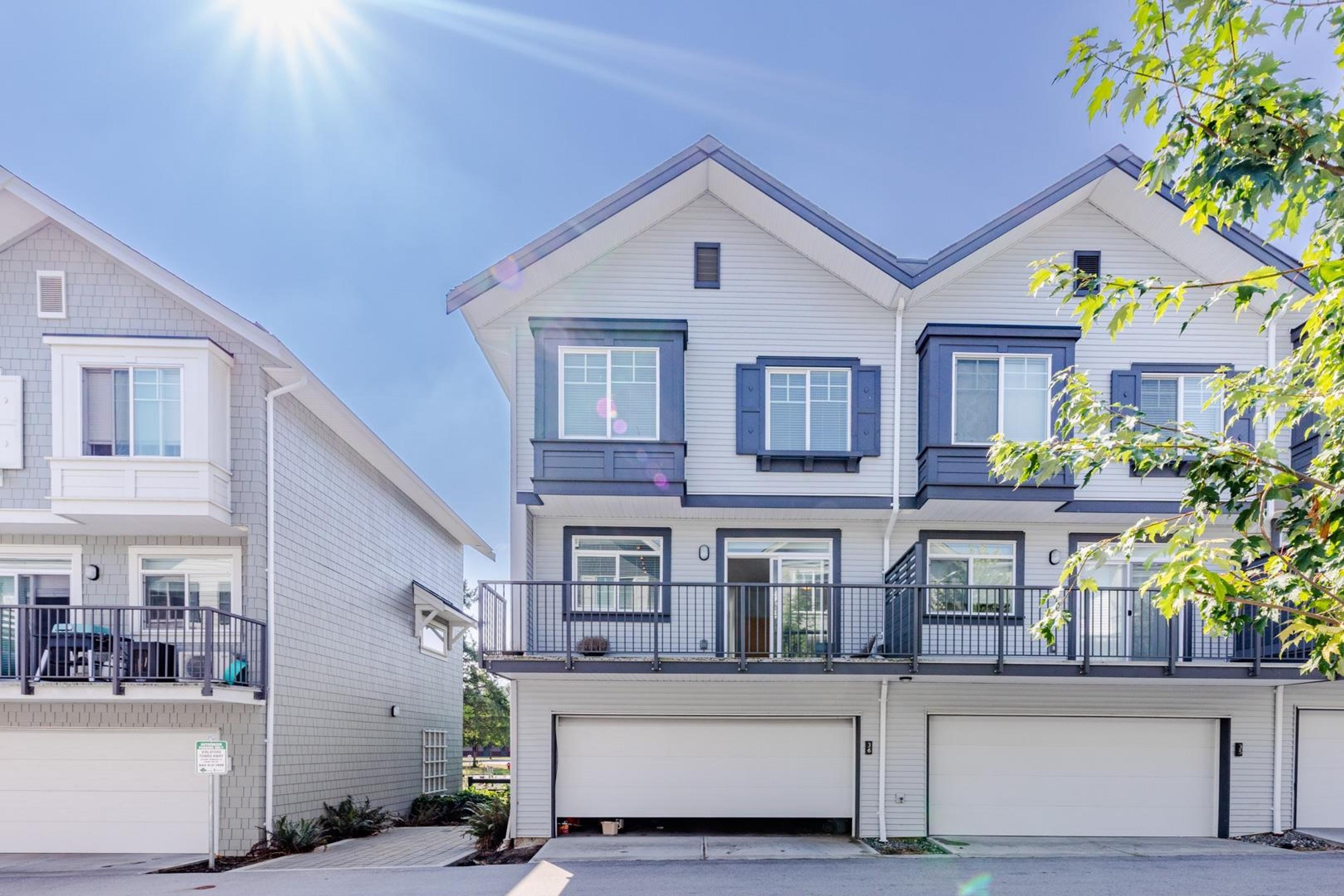 15489 99a Avenue, Surrey - Exteriors - Full Complex View - Photo 5