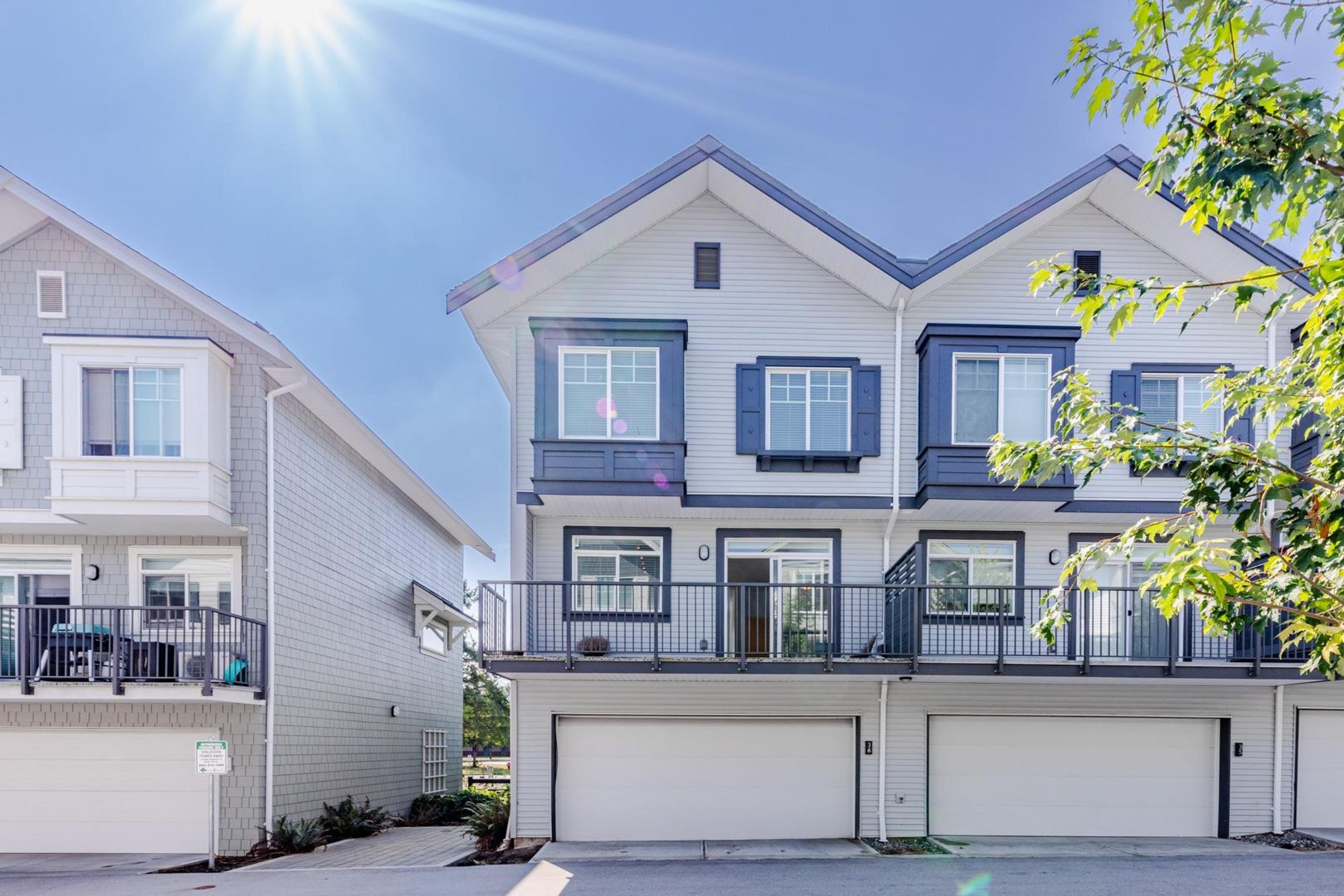 15489 99a Avenue, Surrey - Exteriors - Full Complex View - Photo 6