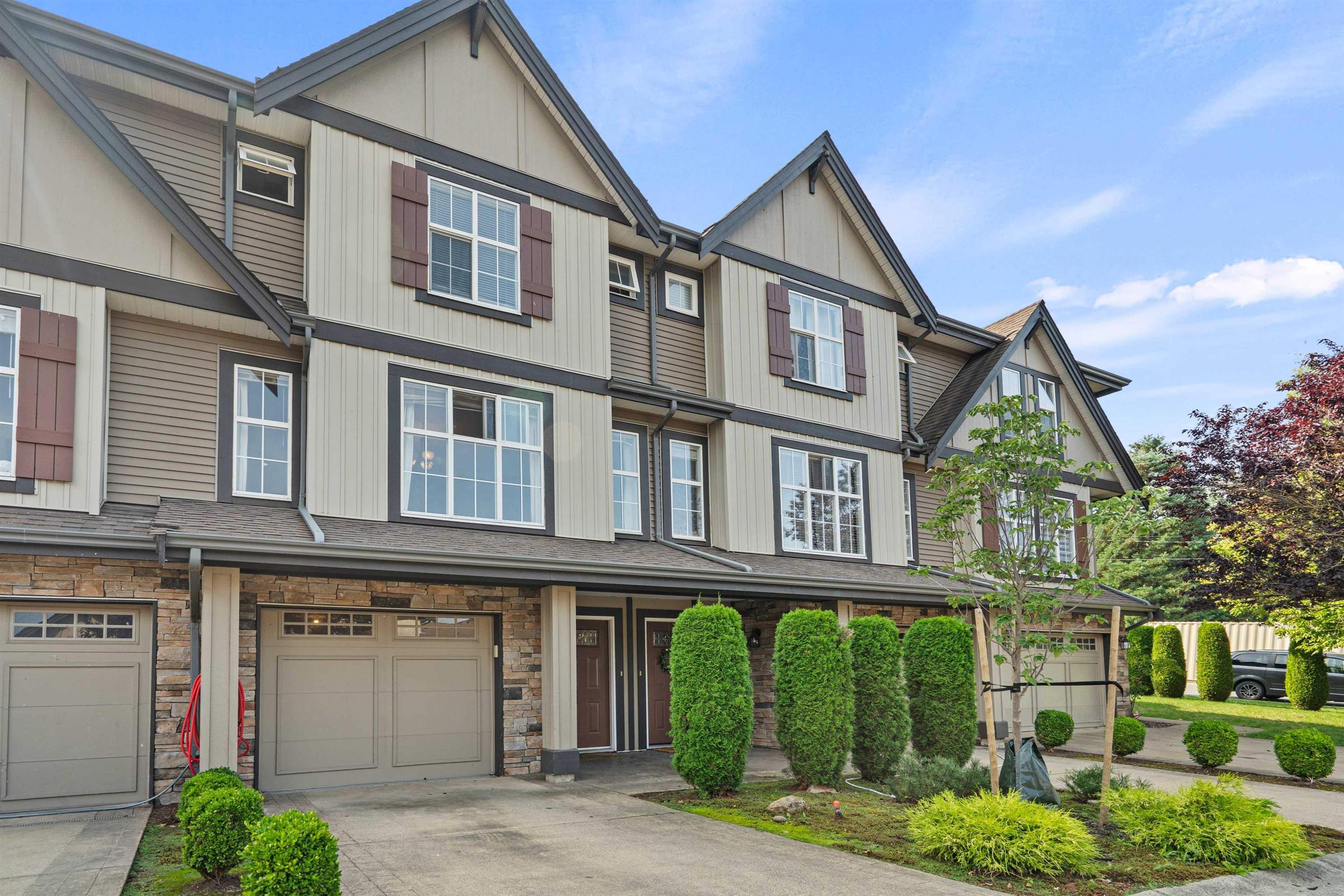 5900 Jinkerson Road, Chilliwack - Exteriors - Photo 1