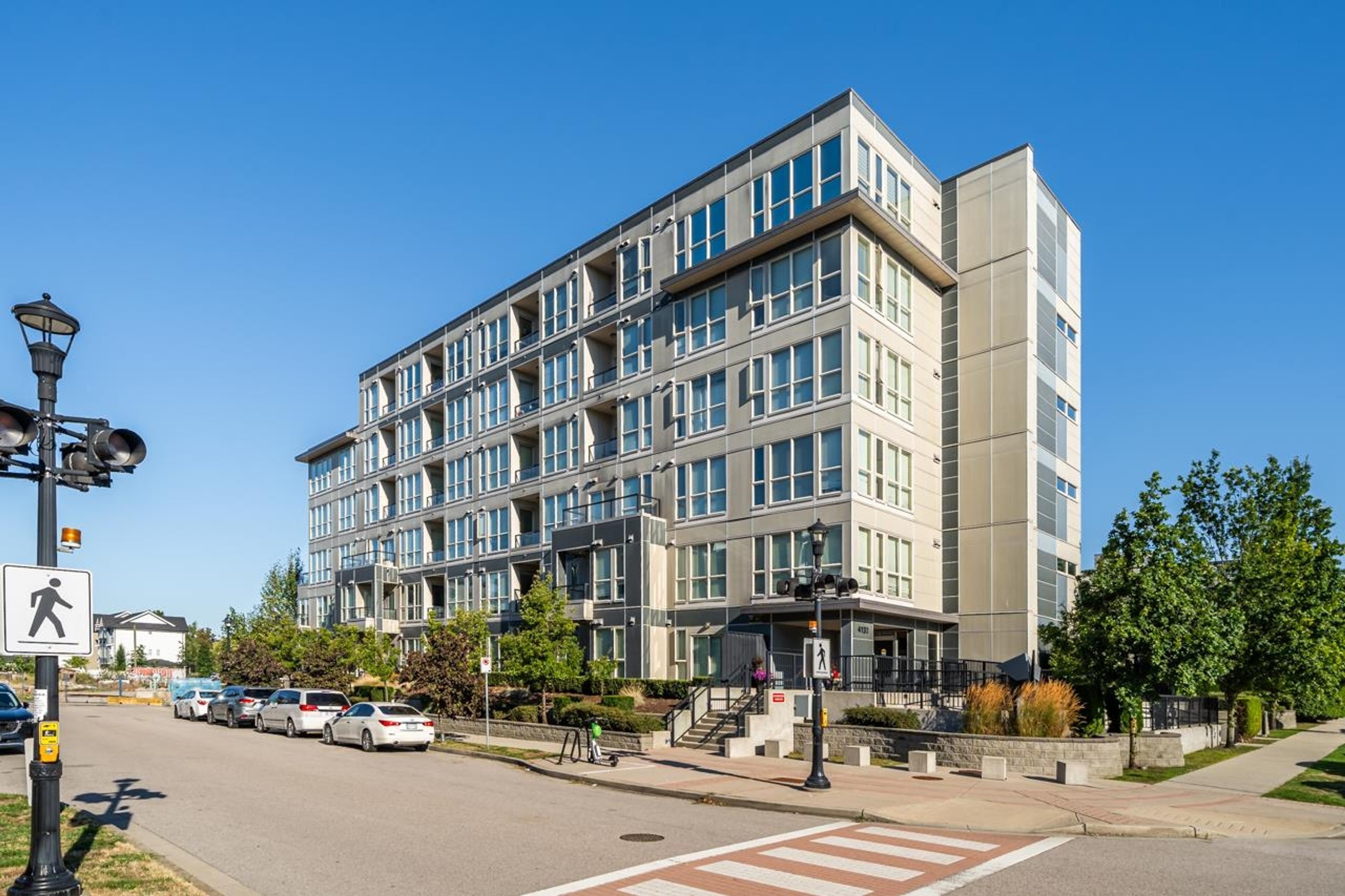 4133 Stolberg Street, Richmond - Exteriors - Photo 1