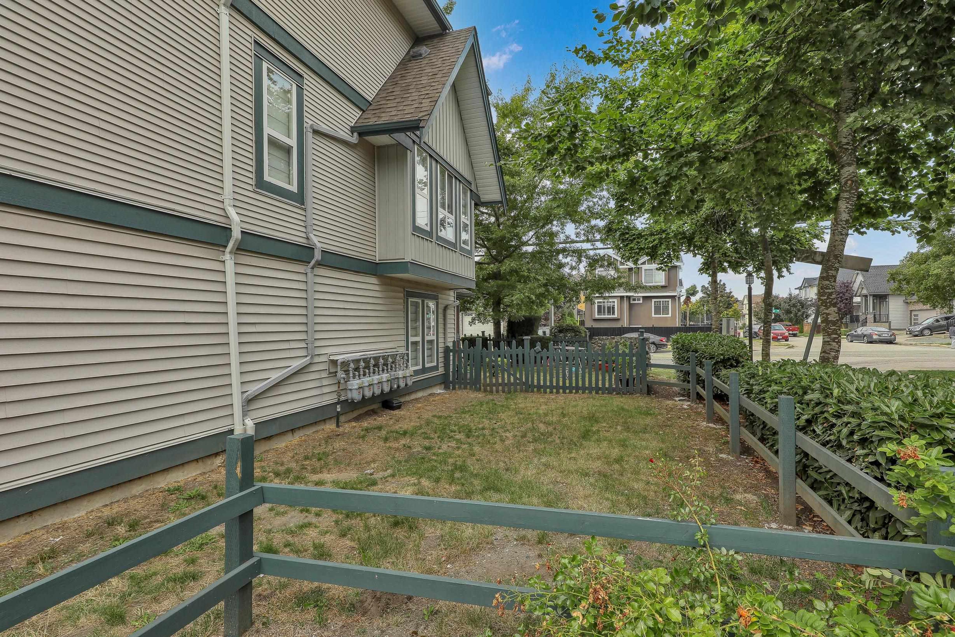 12730 66 Avenue, Surrey - Exteriors - Photo 2