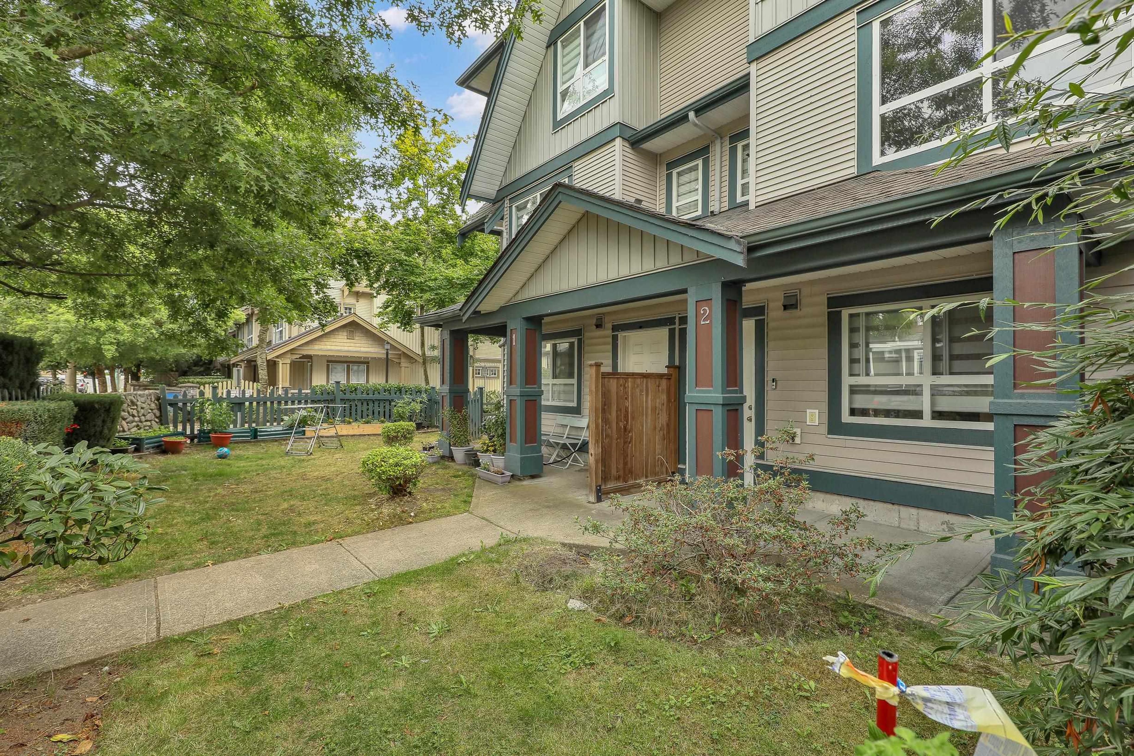 12730 66 Avenue, Surrey - Exteriors - Photo 4