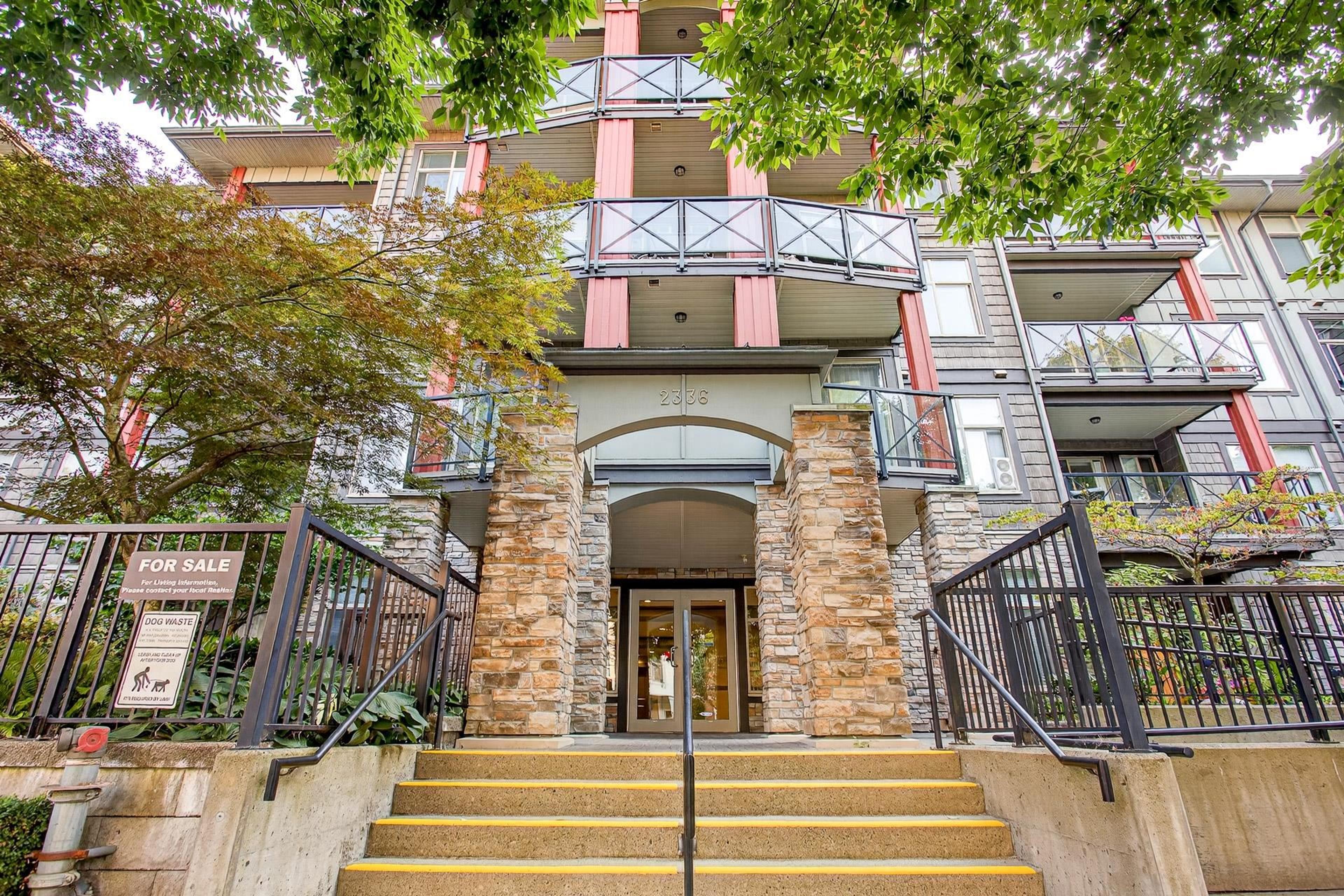 2336 Whyte Avenue, Port Coquitlam - Exteriors - Photo 2