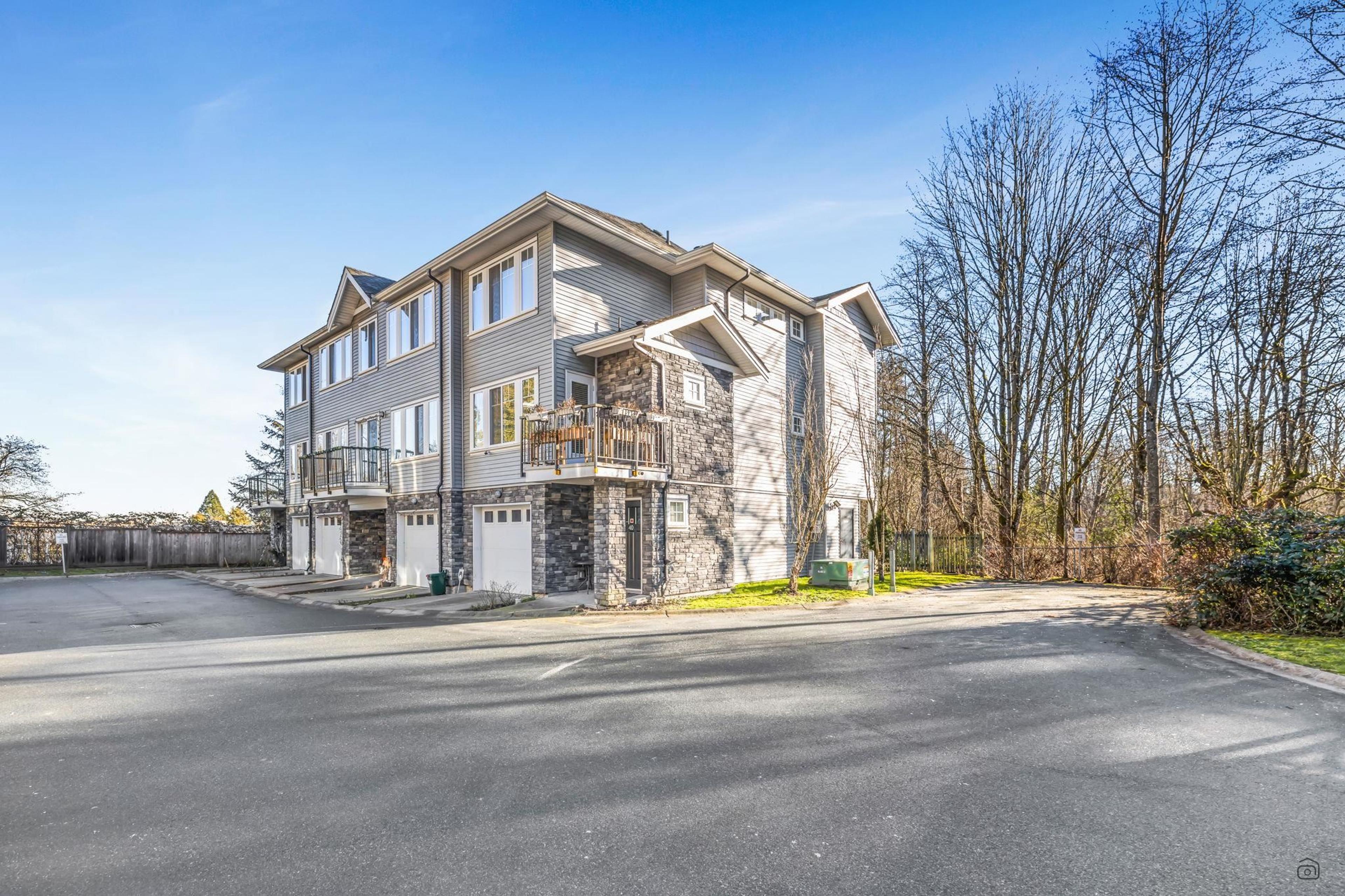#41 13864 HYLAND ROAD - Image 3