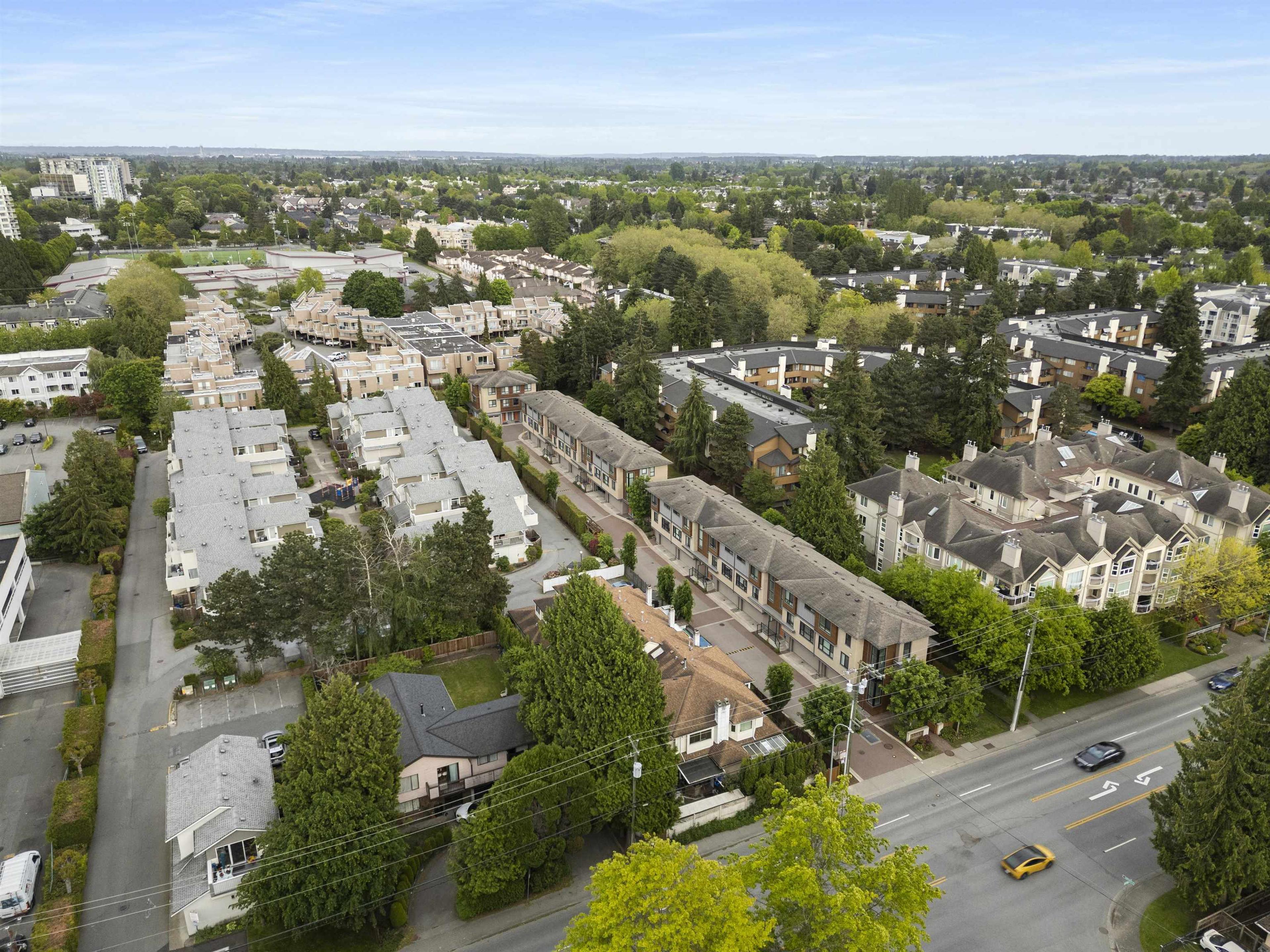 7180 Gilbert Road, Richmond - Exteriors - Full Complex View, Drone/Aerial View - Photo 3