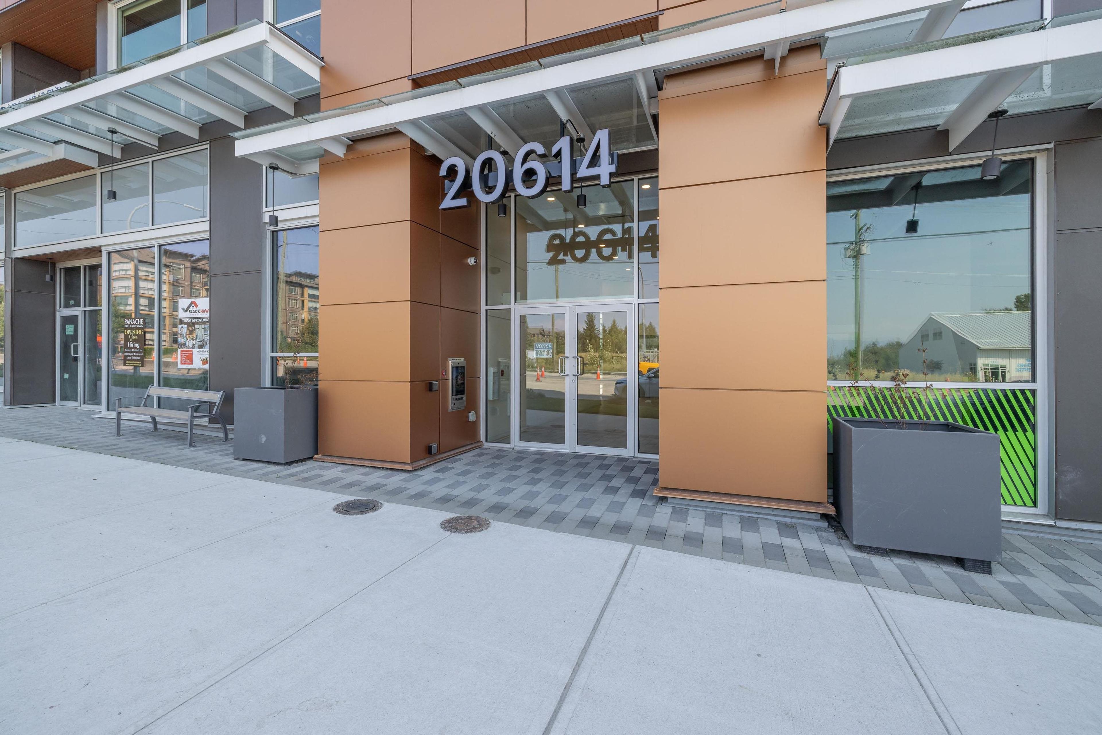 20614 80 Avenue, Langley - Exteriors - Photo 4