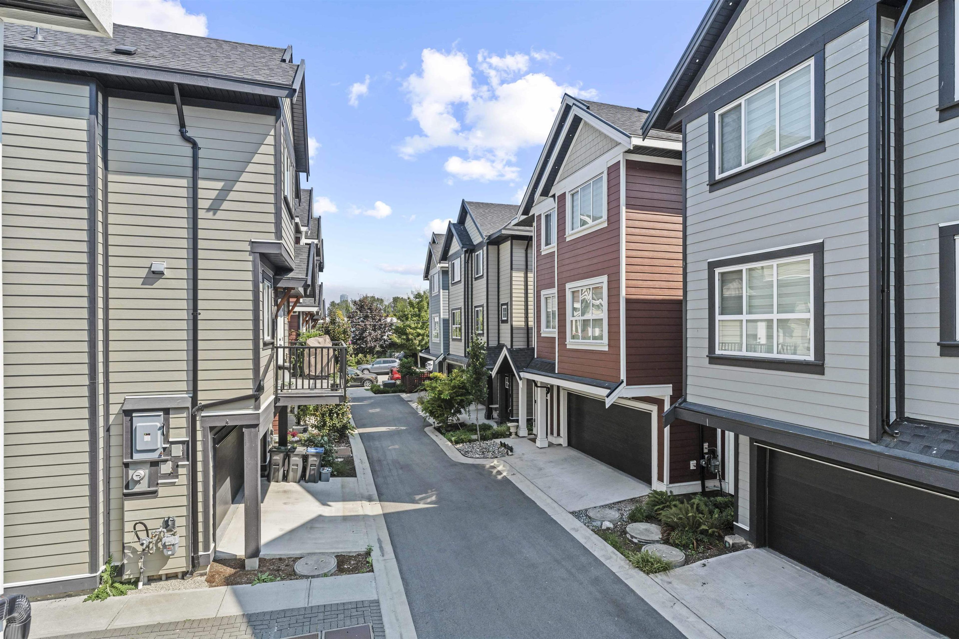 608 Ewen Avenue, New Westminster - Exteriors - Full Complex View - Photo 1